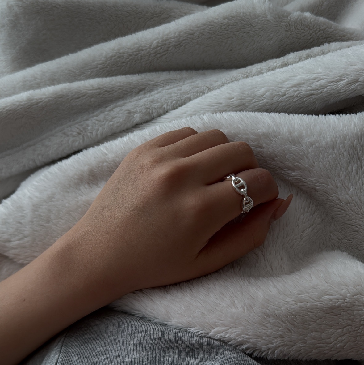 (W) Hermes Small Chaine D'Ancre Enchainee Ring Sterling Silver 착용 스타일