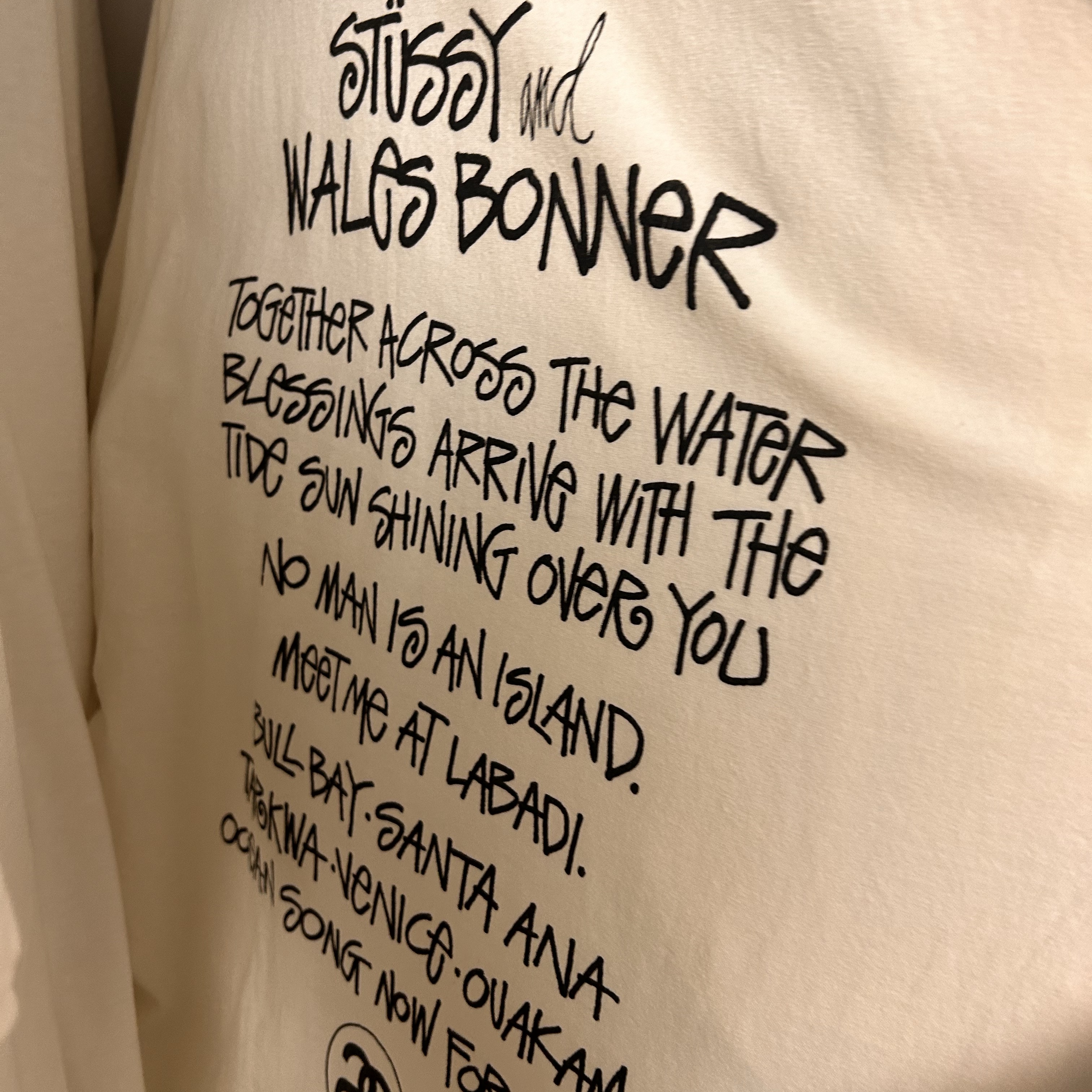 Stussy Stock Seoul T-Shirt White, Stussy Stock London T-Shirt White 착용 스타일 - 4