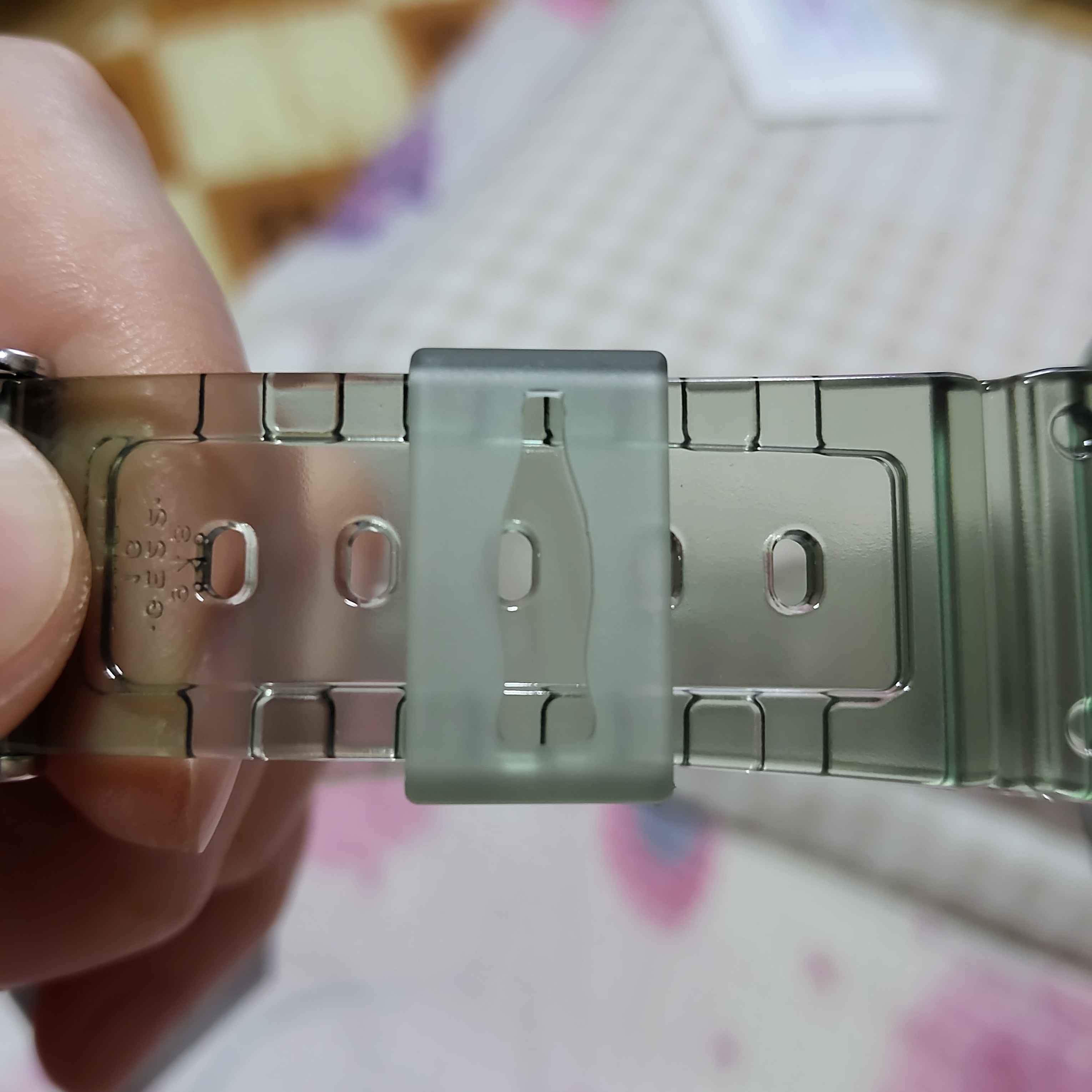 Casio G-Shock x Coca-Cola GA-2100CC-3A 착용 스타일 - 9