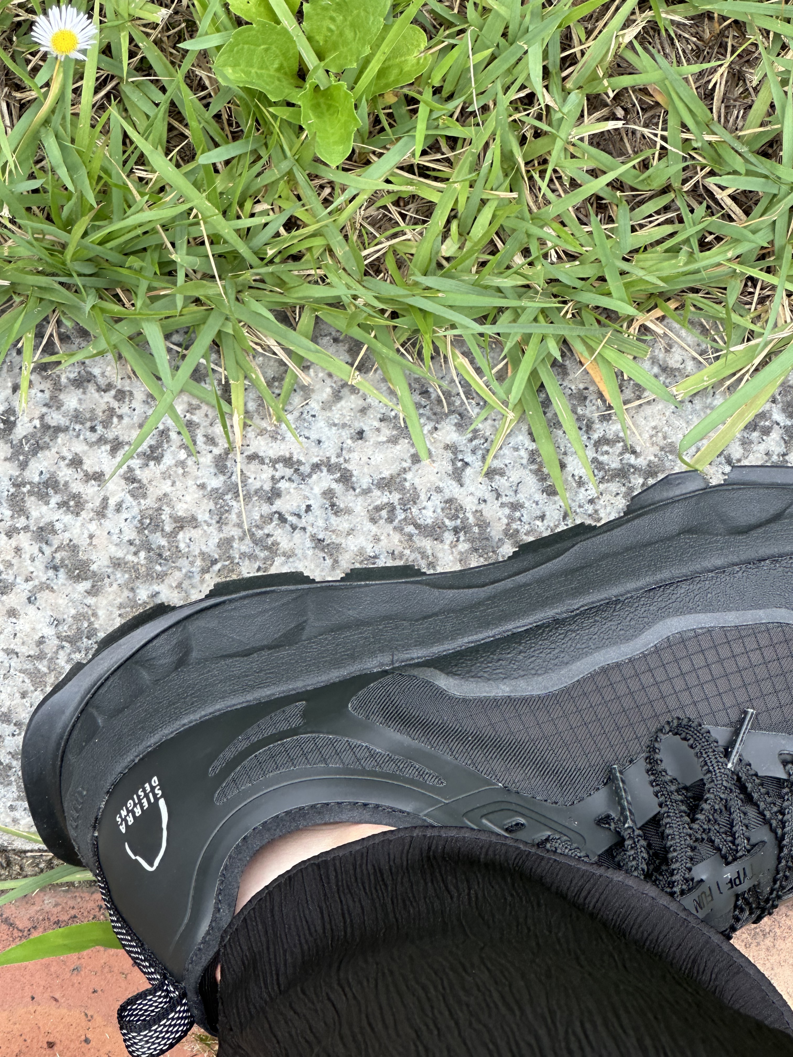 [예약판매 7/31 순차출고] SIERRA DESIGNS MUIRHIKE-10 Black, [예약판매 7/31 순차출고] SIERRA DESIGNS MUIRHIKE-10 Plum 착용 스타일 - 3