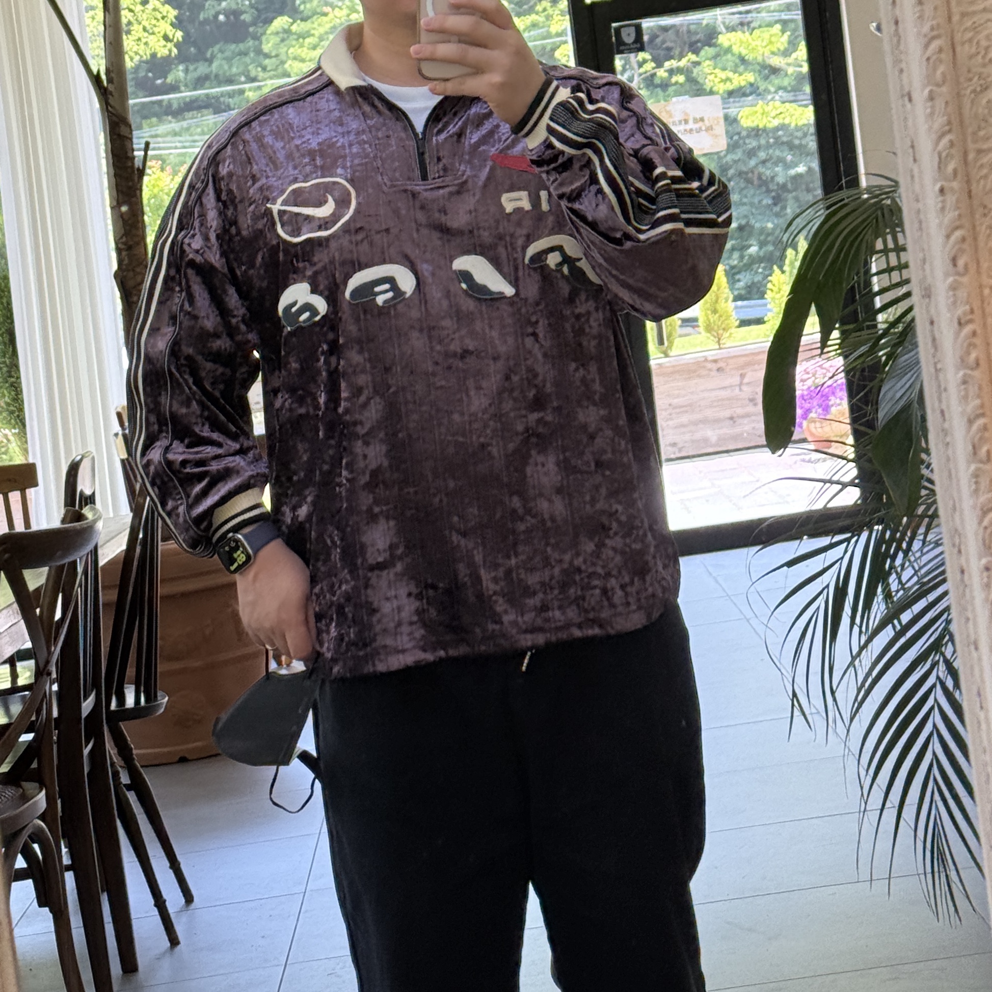 Nike x Cactus Plant Flea Market Soccer Jersey Burgundy Ash 착용 스타일