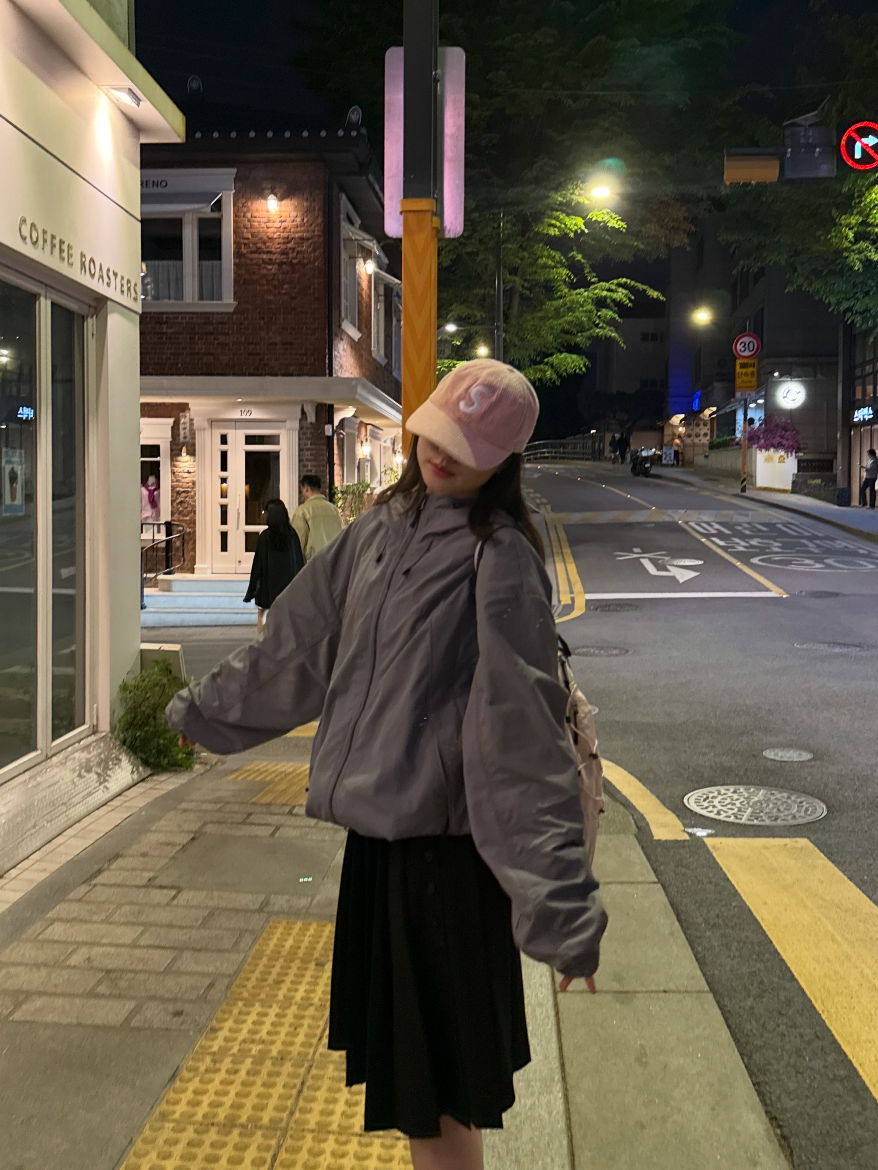 Supreme Corduroy S Logo 6-Panel Light Pink - 23FW, Adidas Bermuda Glow Pink 착용 스타일 - 3