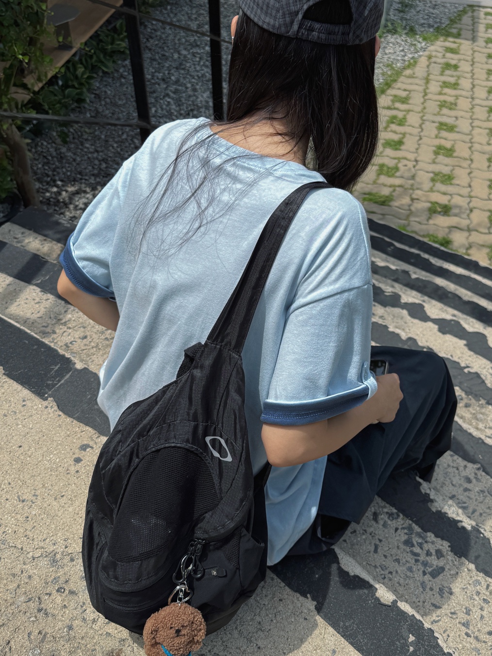 eS Accel OG Black, Mischief Lightweight Zip Around Backpack Black 착용 스타일 - 8