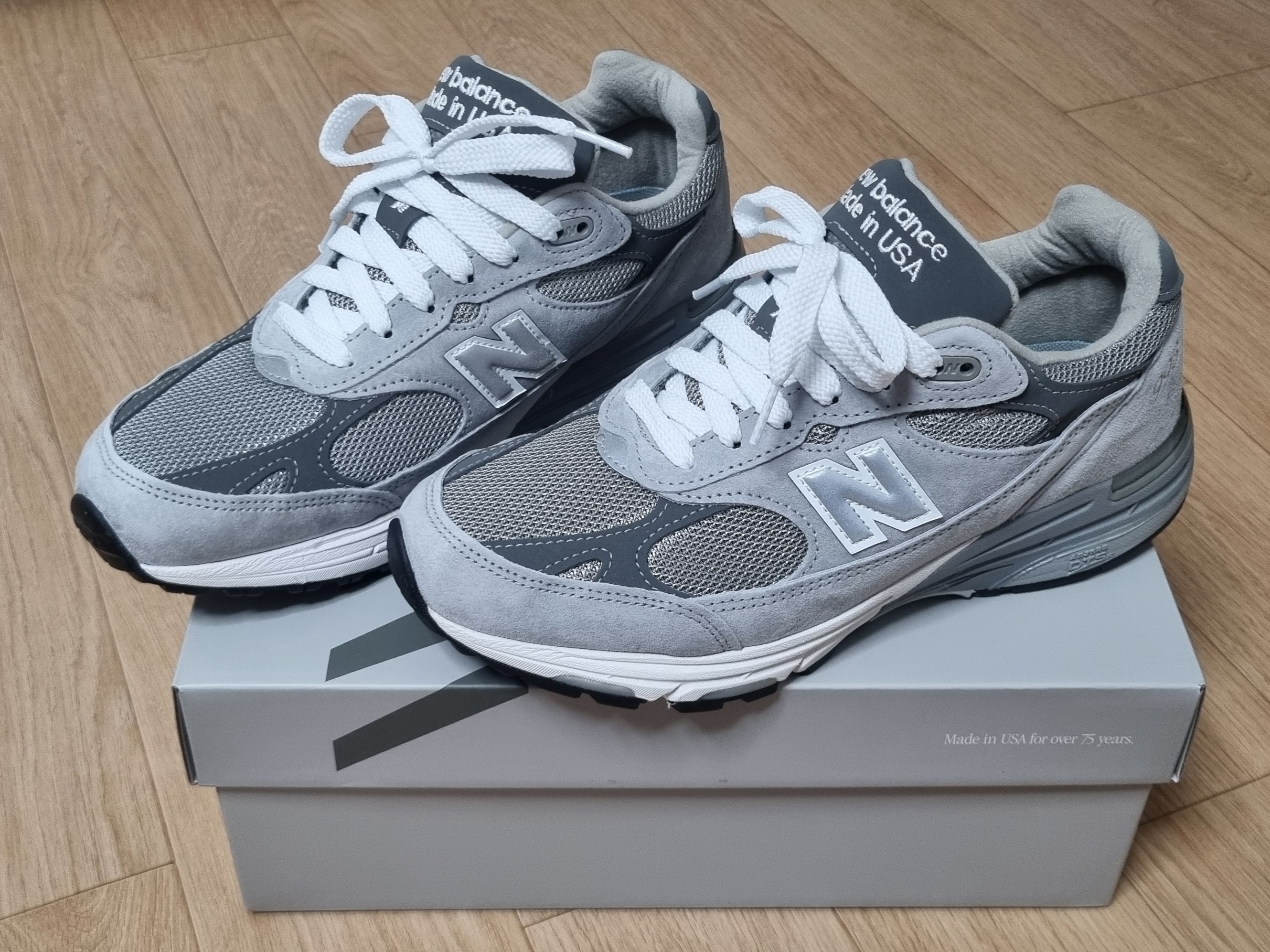 New Balance 993 Made in USA Grey - D Standard 착용 스타일 - 1
