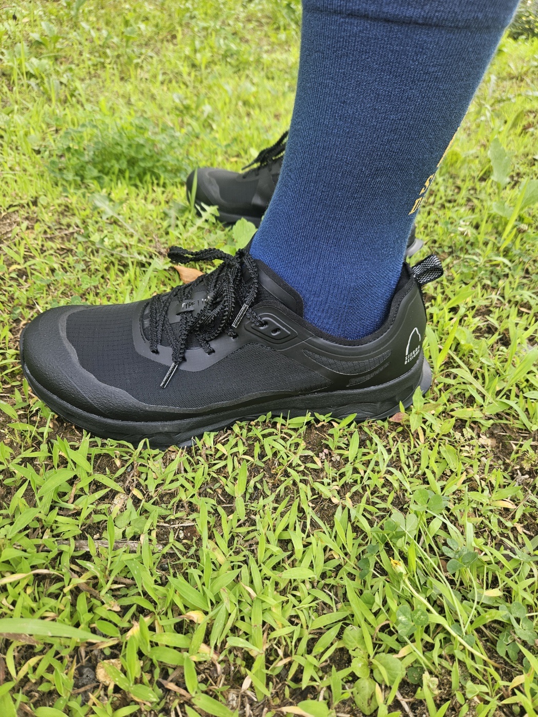 [예약판매 7/31 순차출고] SIERRA DESIGNS MUIRHIKE-10 Black, [예약판매 7/31 순차출고] SIERRA DESIGNS MUIRHIKE-10 Brown 착용 스타일 - 2