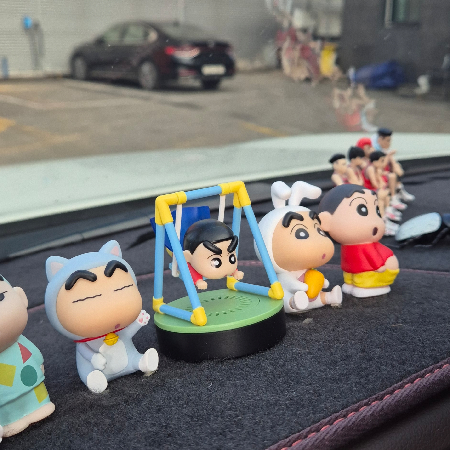 Animore Crayon Shinchan Swing Fresher 착용 스타일