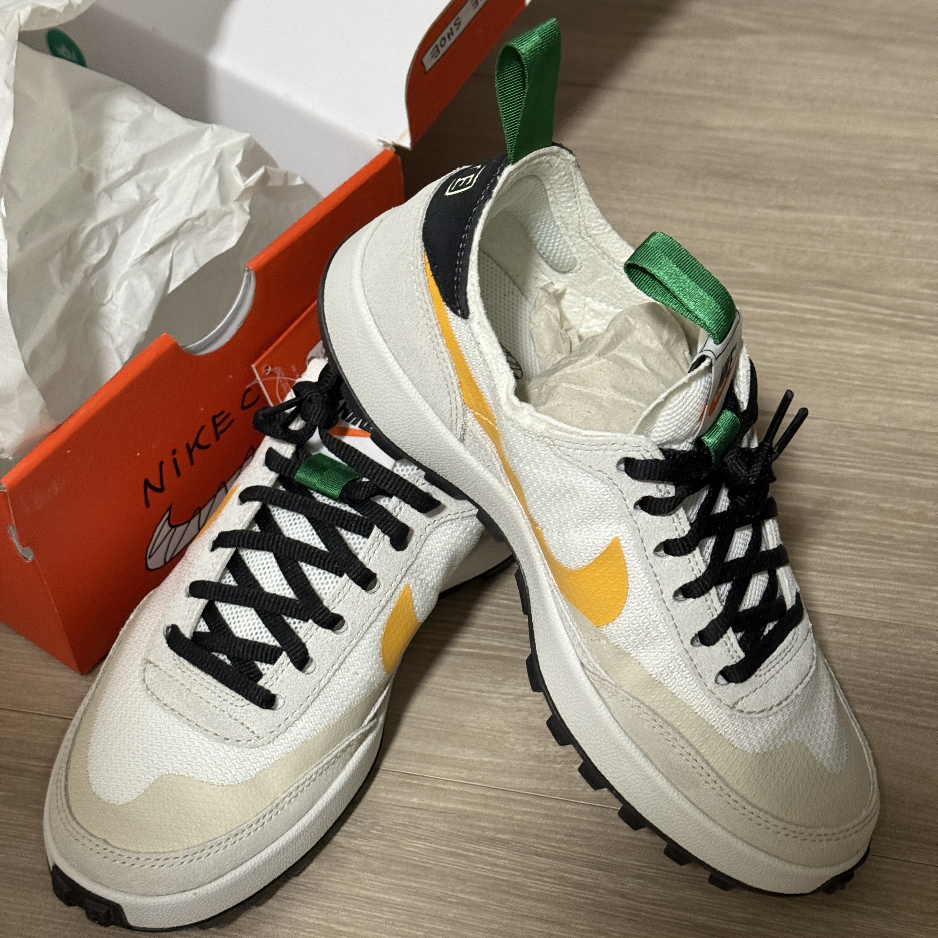Nike x Tom Sachs General Purpose Shoe Pine Green University Gold 착용 스타일