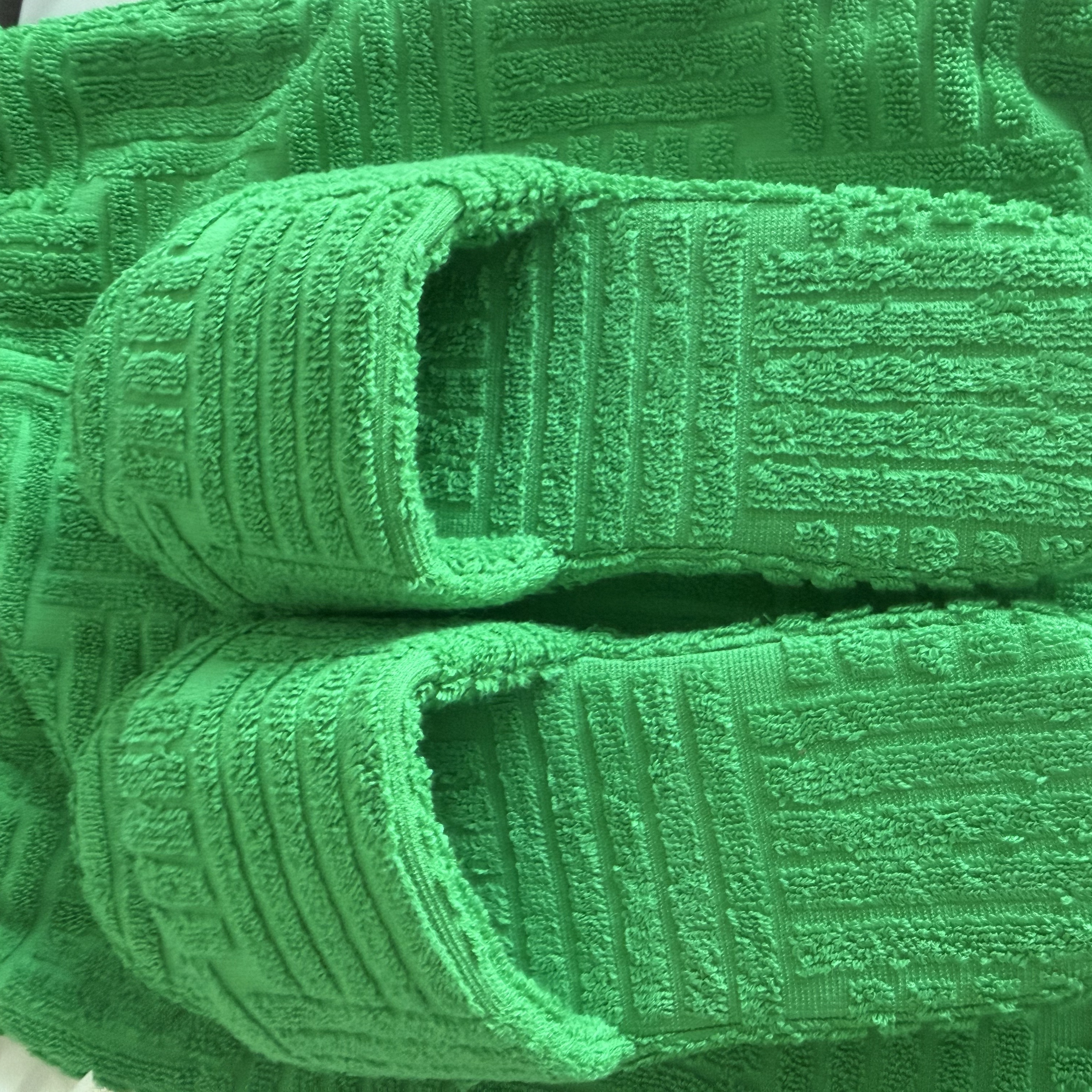 (W) Bottega Veneta Resort Sponge Grass 착용 스타일