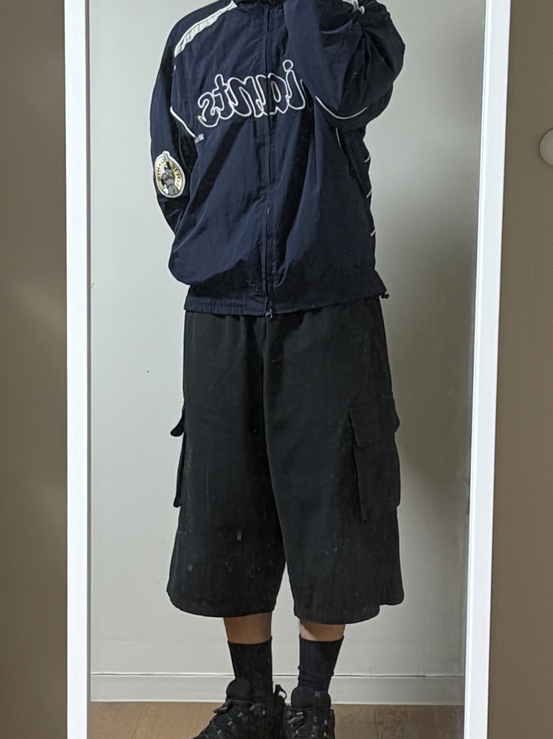 Polyteru x Lotte Giants Dugout Retro Jumper Navy 착용 스타일