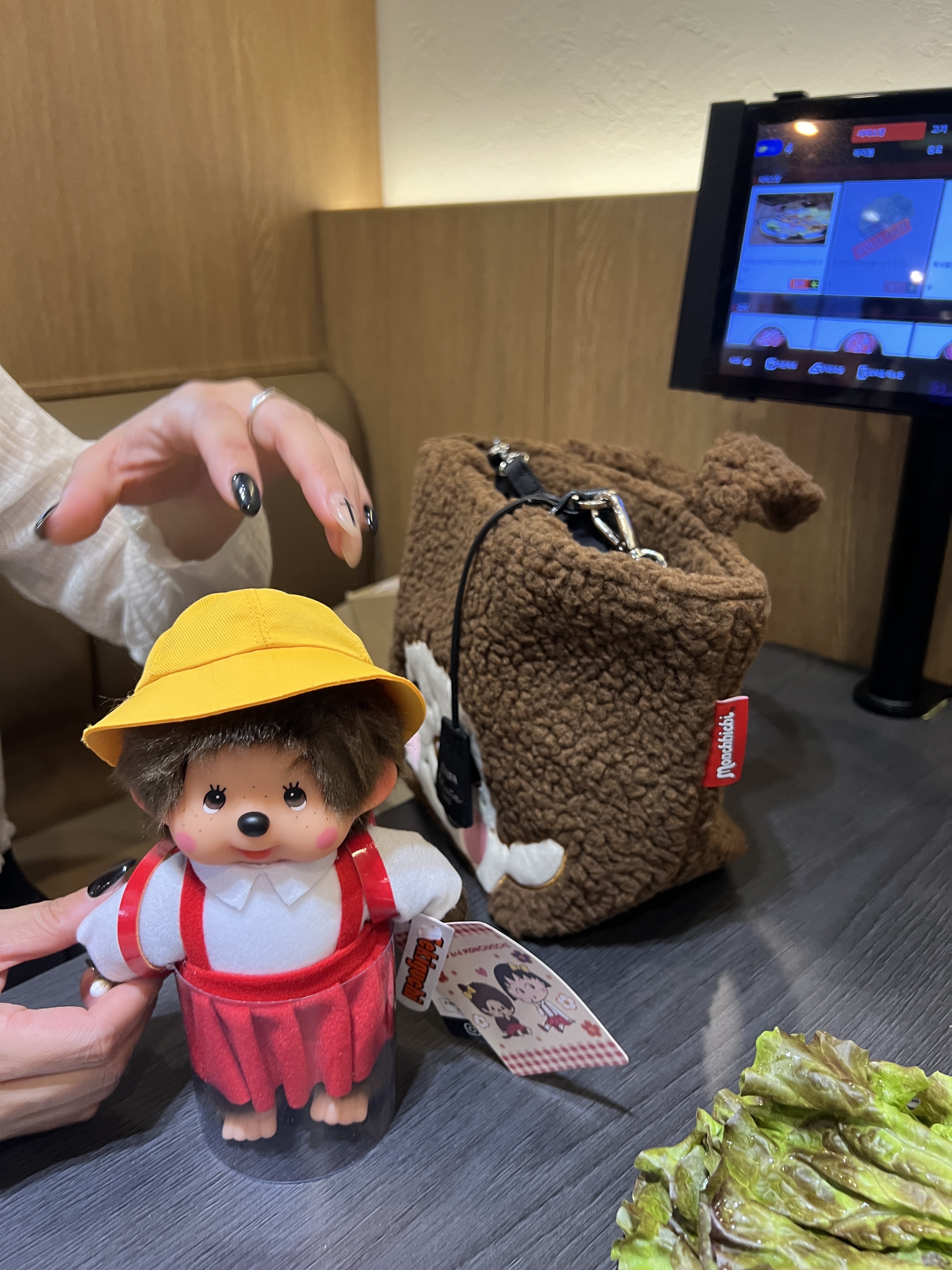 Monchhichi Premium Standard Monchhichi S Brown Girl Twin Tail, Monchhichi x Chibimaruko-chan S 착용 스타일 - 3
