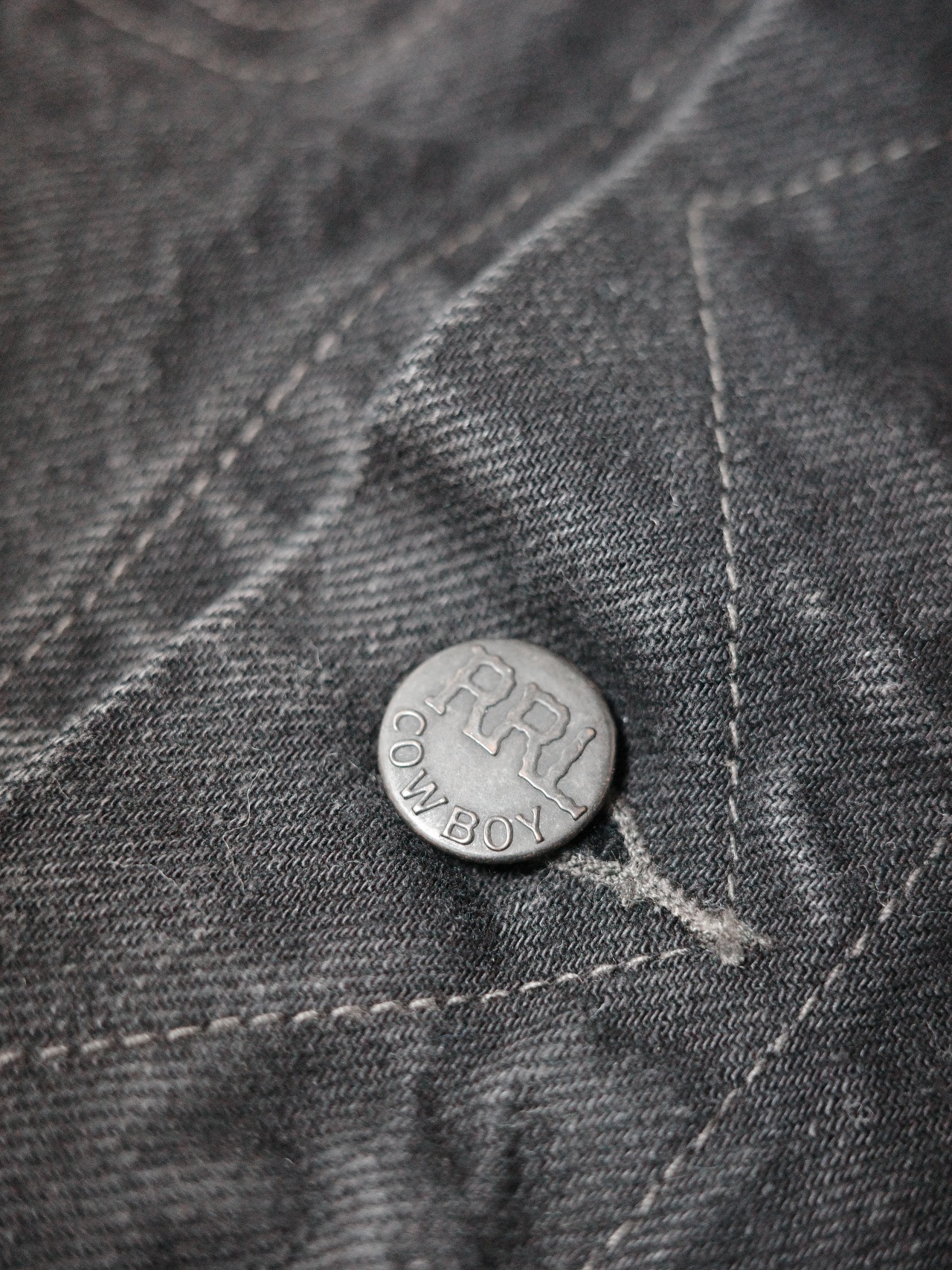 Double RL Denim Trucker Jacket Black 착용 스타일 - 2