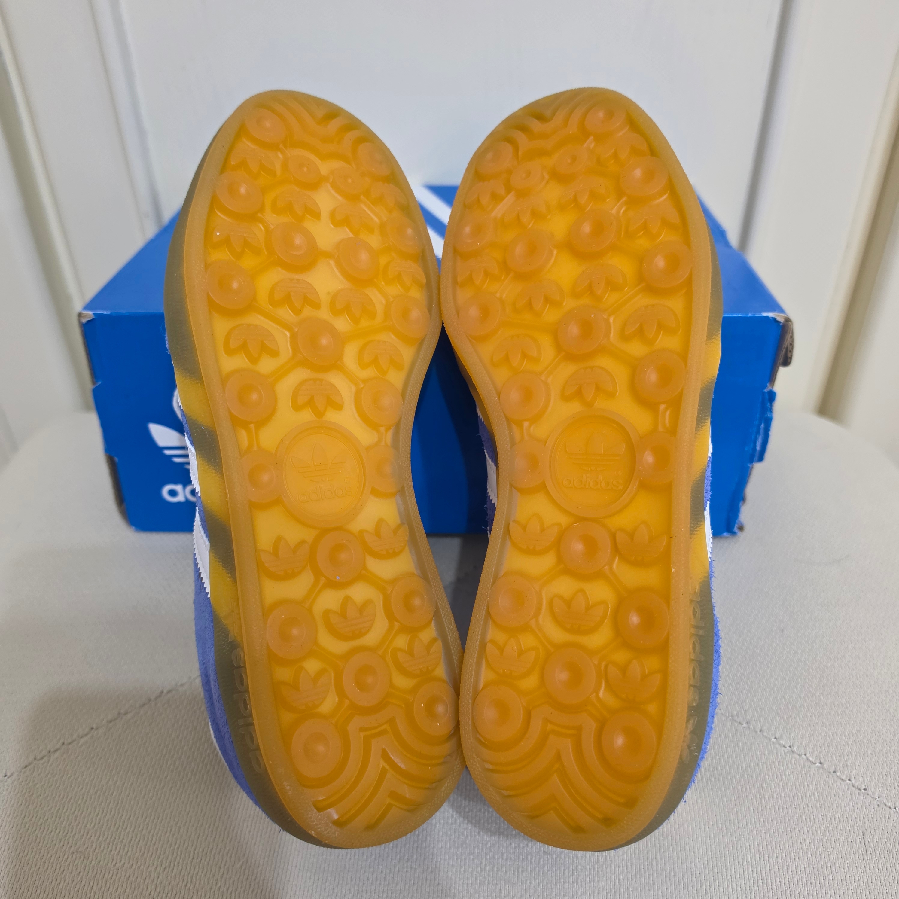 (W) Adidas Gazelle Indoor Blue Fusion Cloud White 착용 스타일 - 4