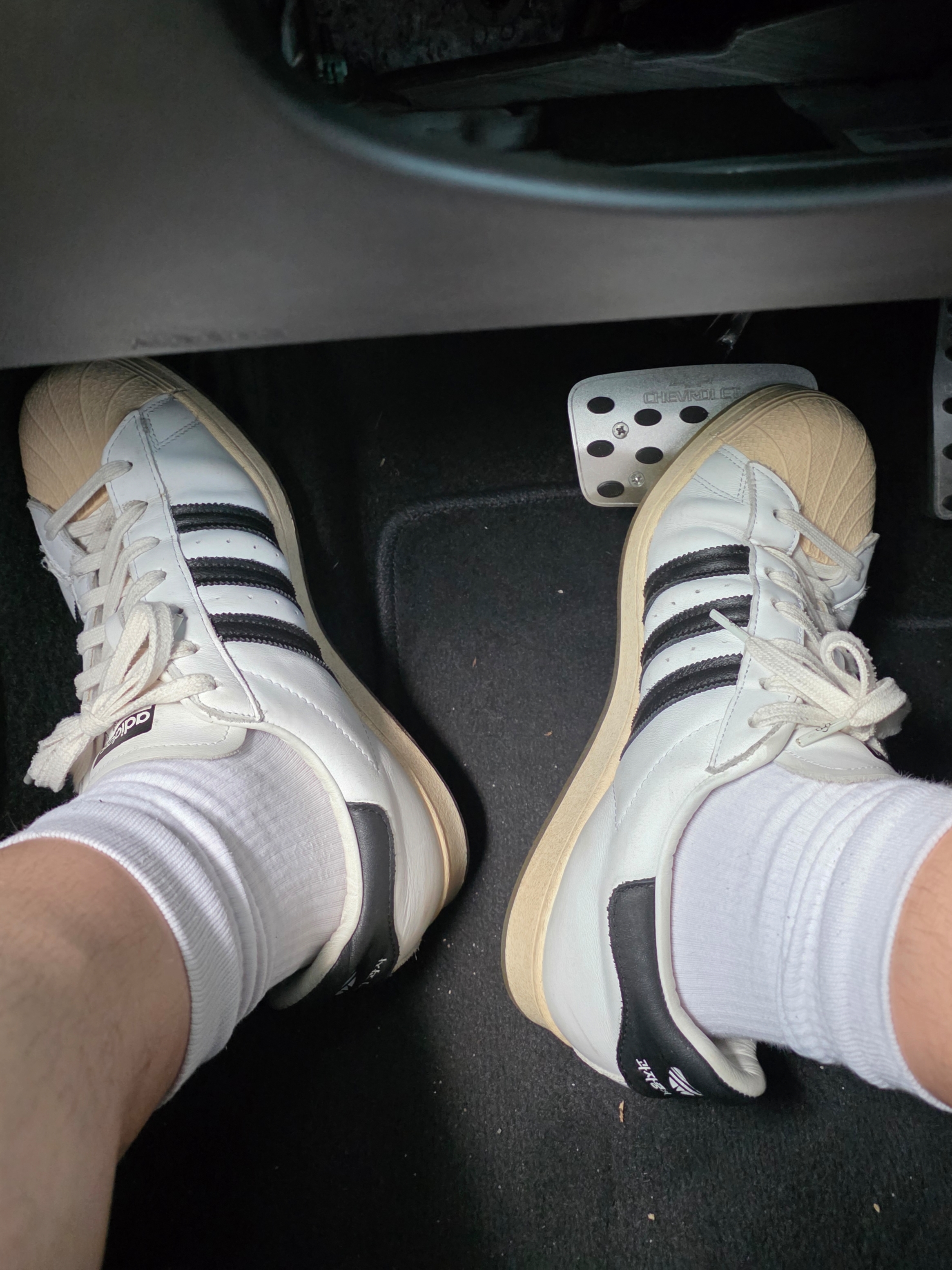Adidas x Taegeukdang Superstar White Black, Human Made Military Card Case Beige 착용 스타일 - 2