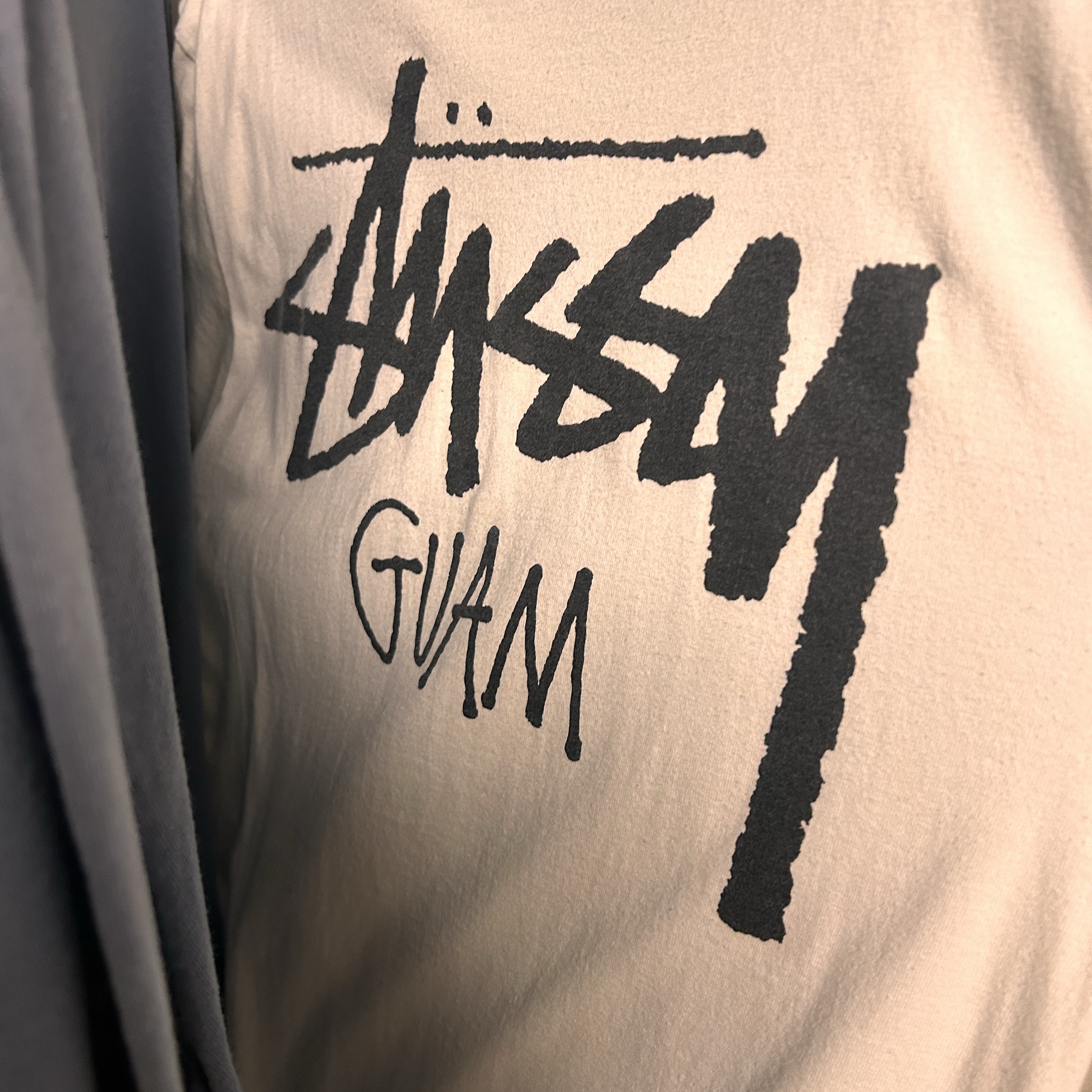 Stussy Stock Seoul T-Shirt White, Stussy Stock London T-Shirt White 착용 스타일 - 10