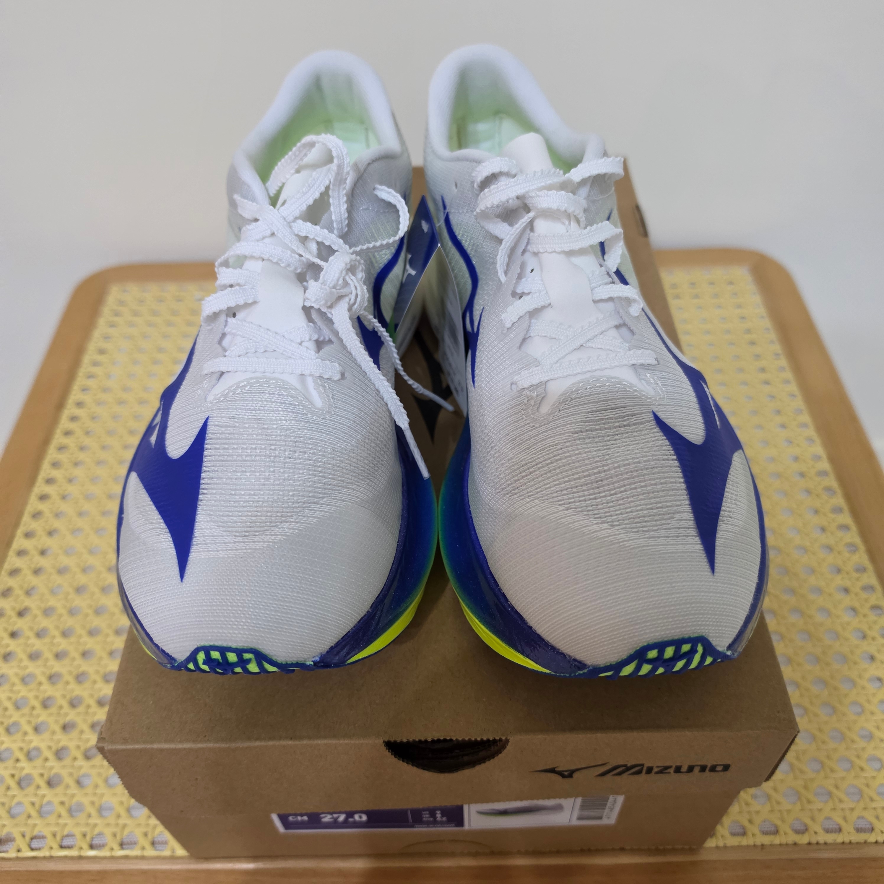Mizuno Hyperwarp Elite White Yellow 착용 스타일 - 2