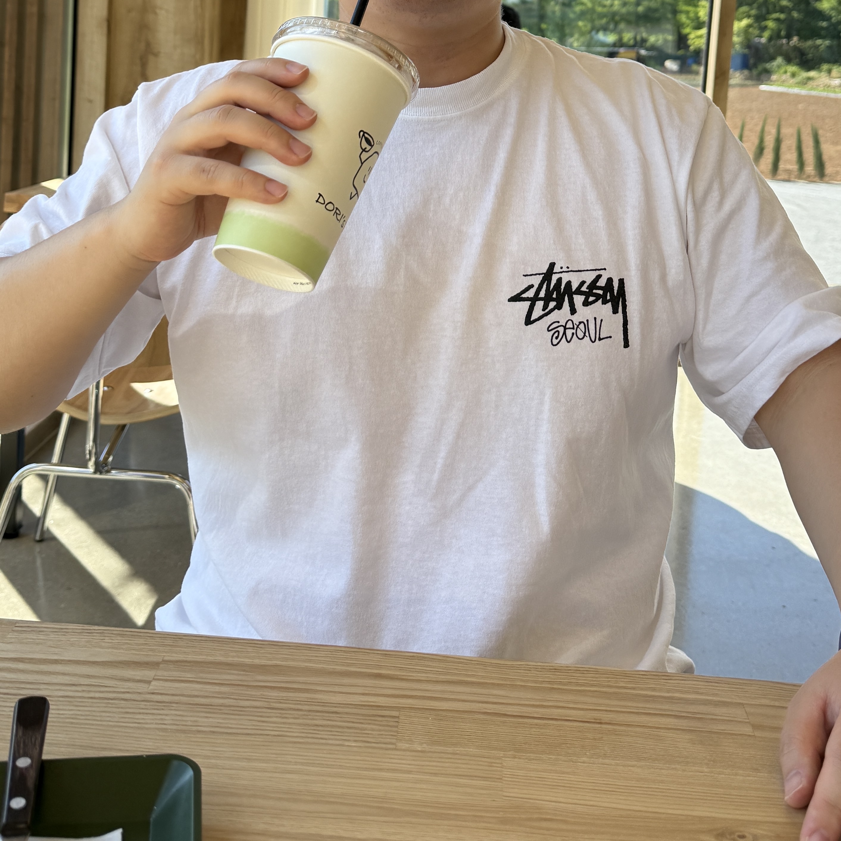 Stussy Stock Seoul T-Shirt White 착용 스타일