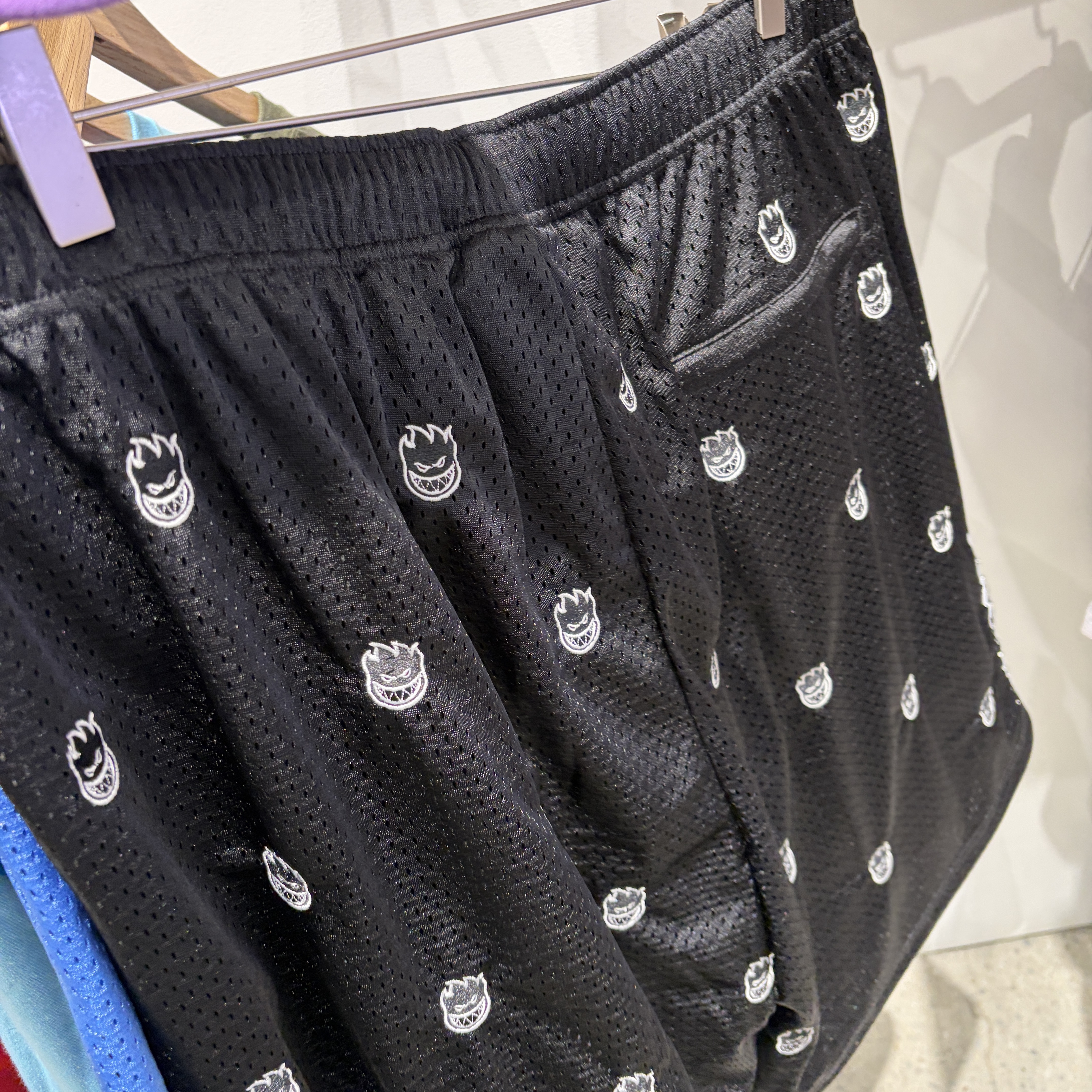 Supreme x Spitfire Mesh Short Black - 26SS 착용 스타일