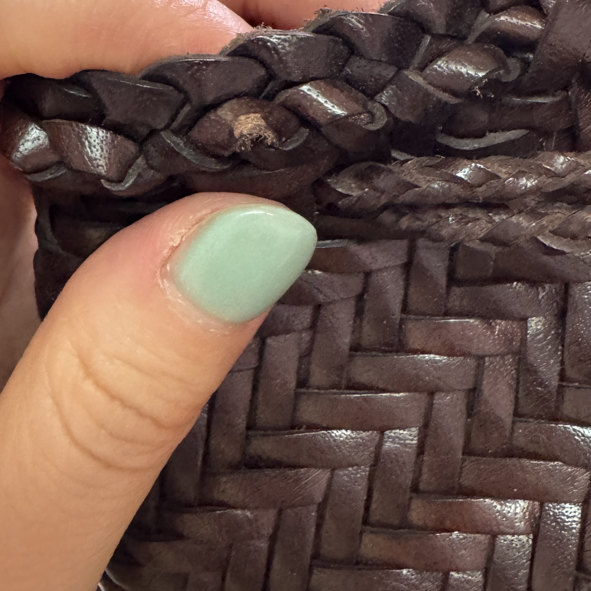 Dragon Diffusion Pompom Double Jump Dark Brown 착용 스타일