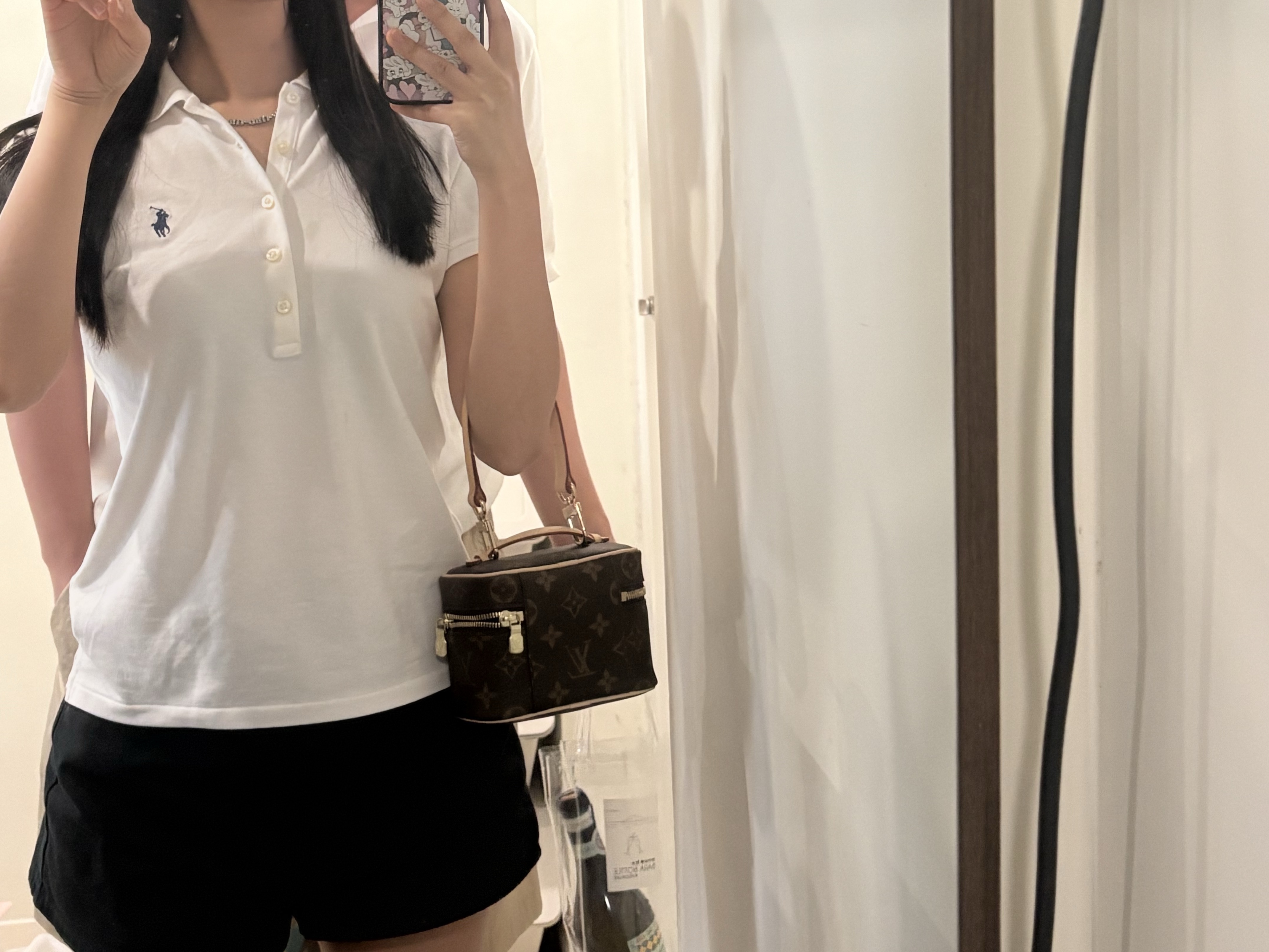 Louis Vuitton Nice Nano Toiletry Pouch Monogram, Polo Ralph Lauren Custom Slim Fit Mesh Polo Shirt White - 25FW 착용 스타일