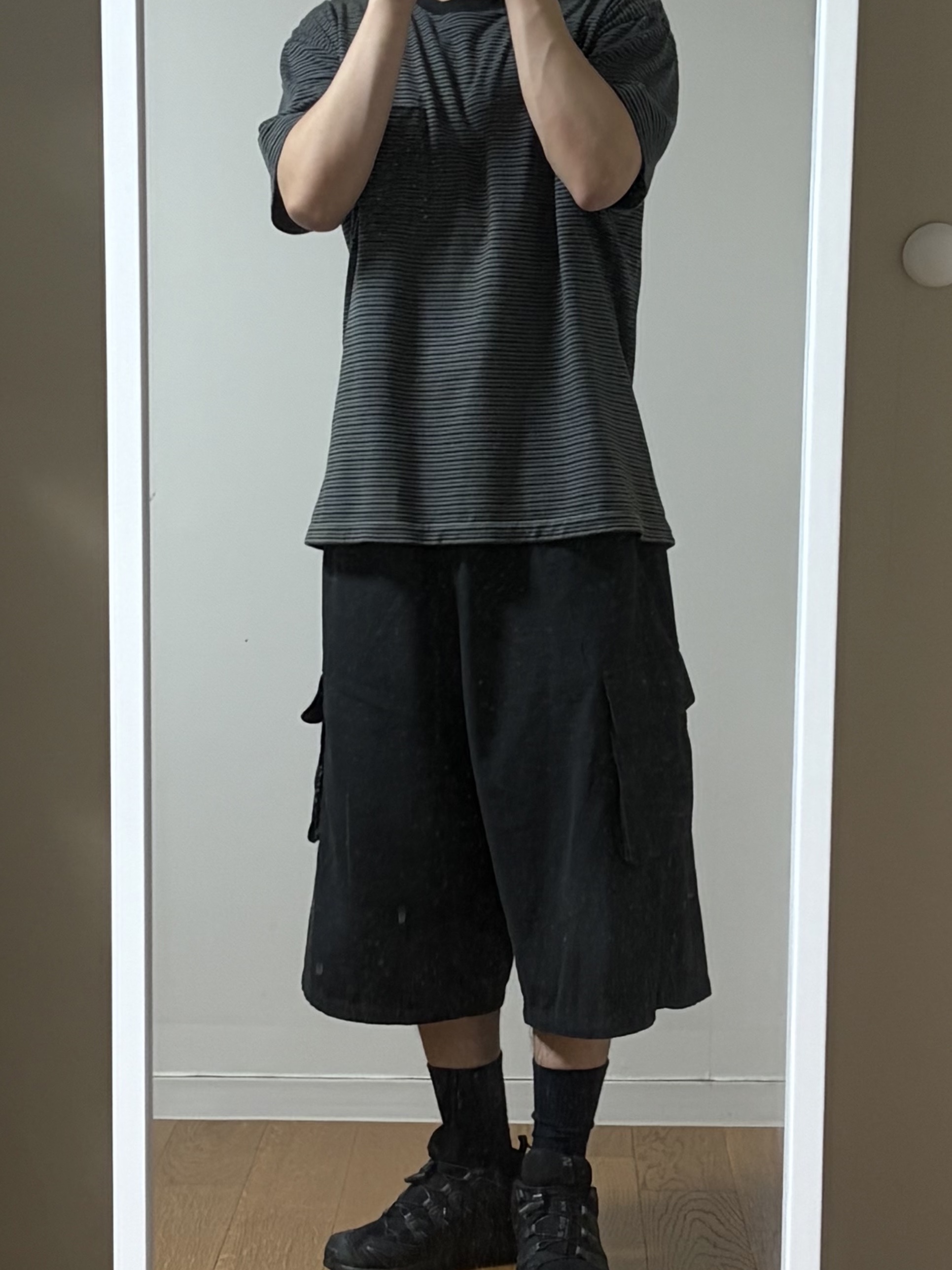 Polyteru Human Index Human Striped Pocket 1/2 T-Shirt Green 착용 스타일