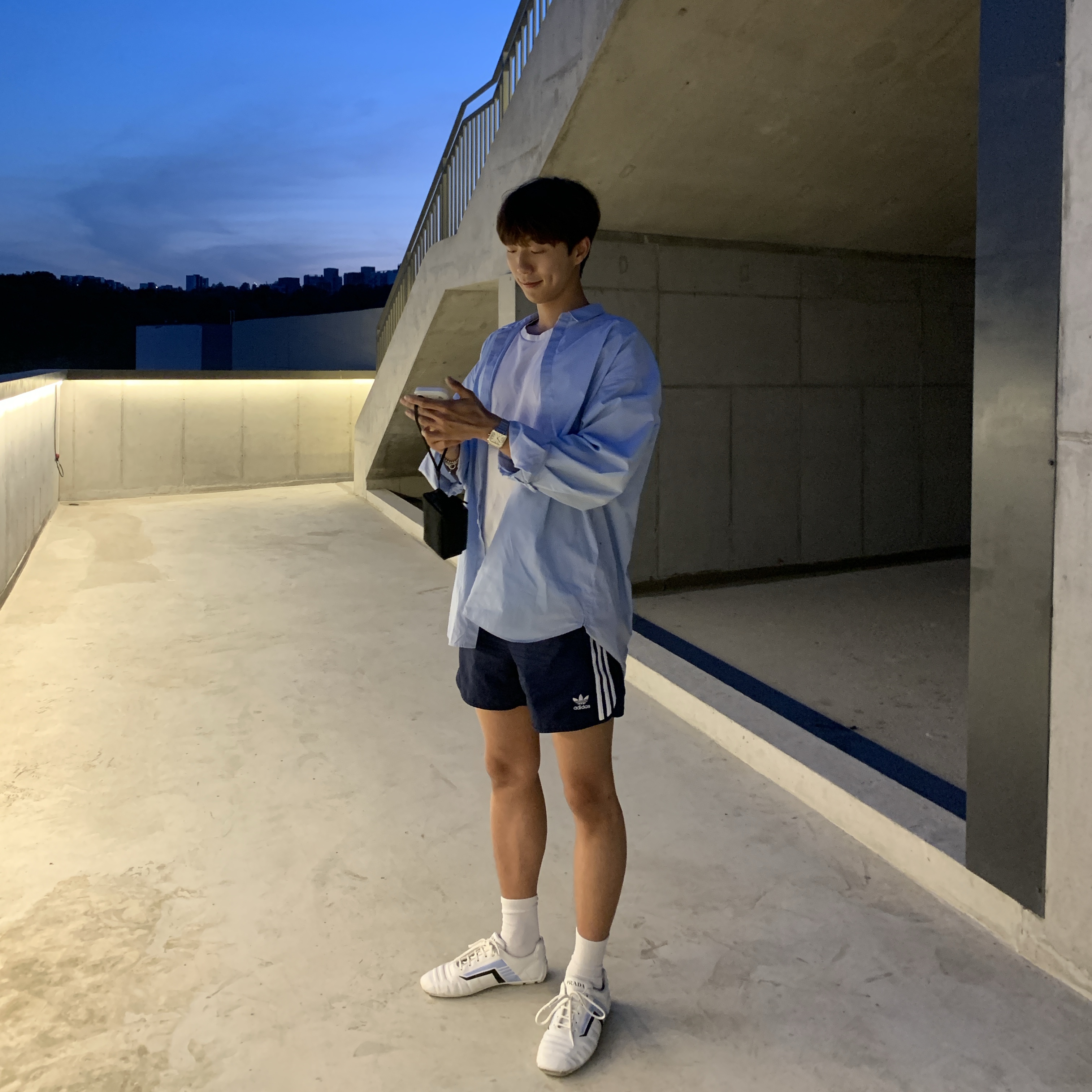 Cartier Tank Must Small White Roman No. 8081, Adidas Adicolor Classic Sprinter Shorts Night Indigo - KR Sizing 착용 스타일