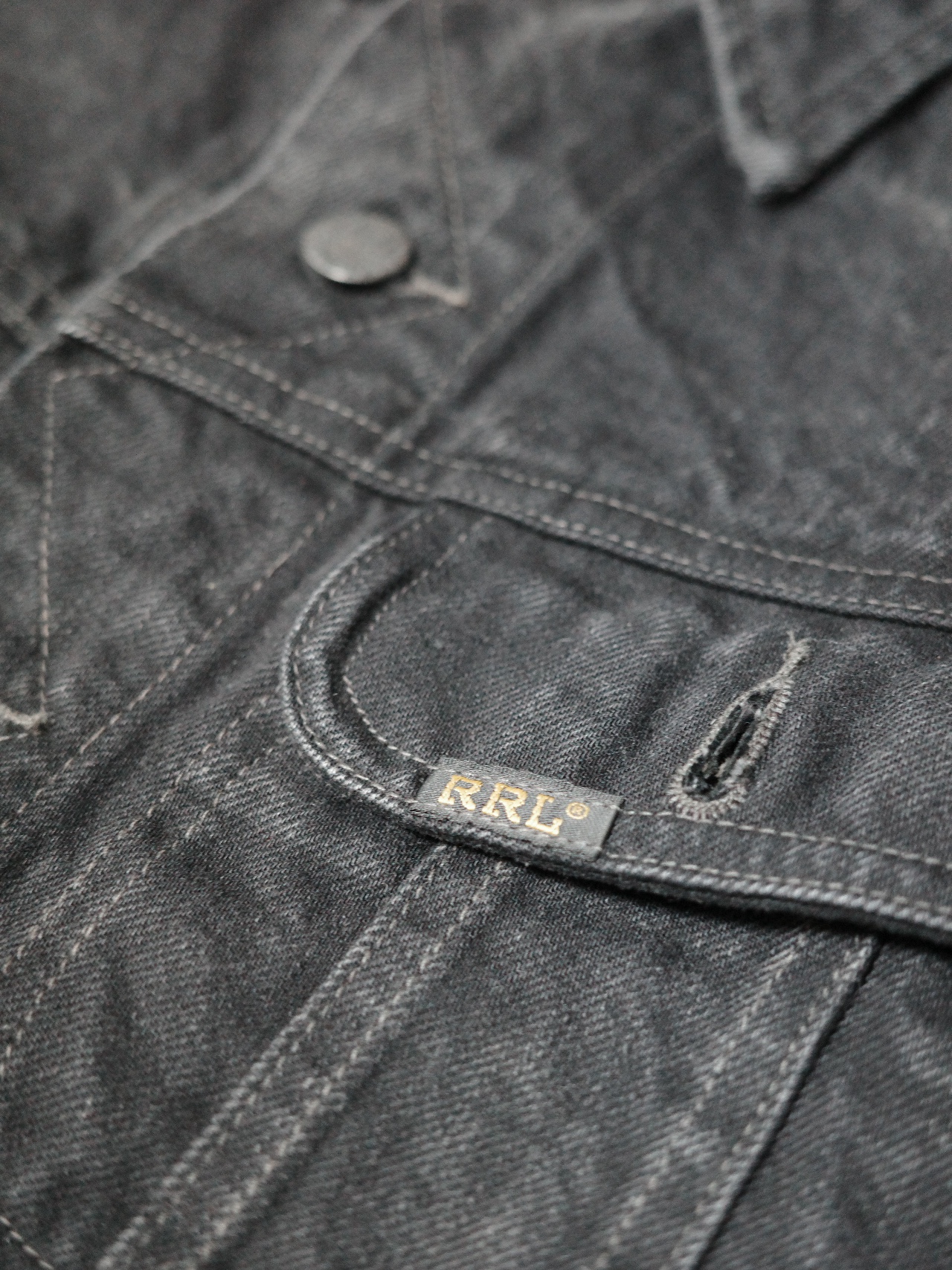 Double RL Denim Trucker Jacket Black 착용 스타일 - 1