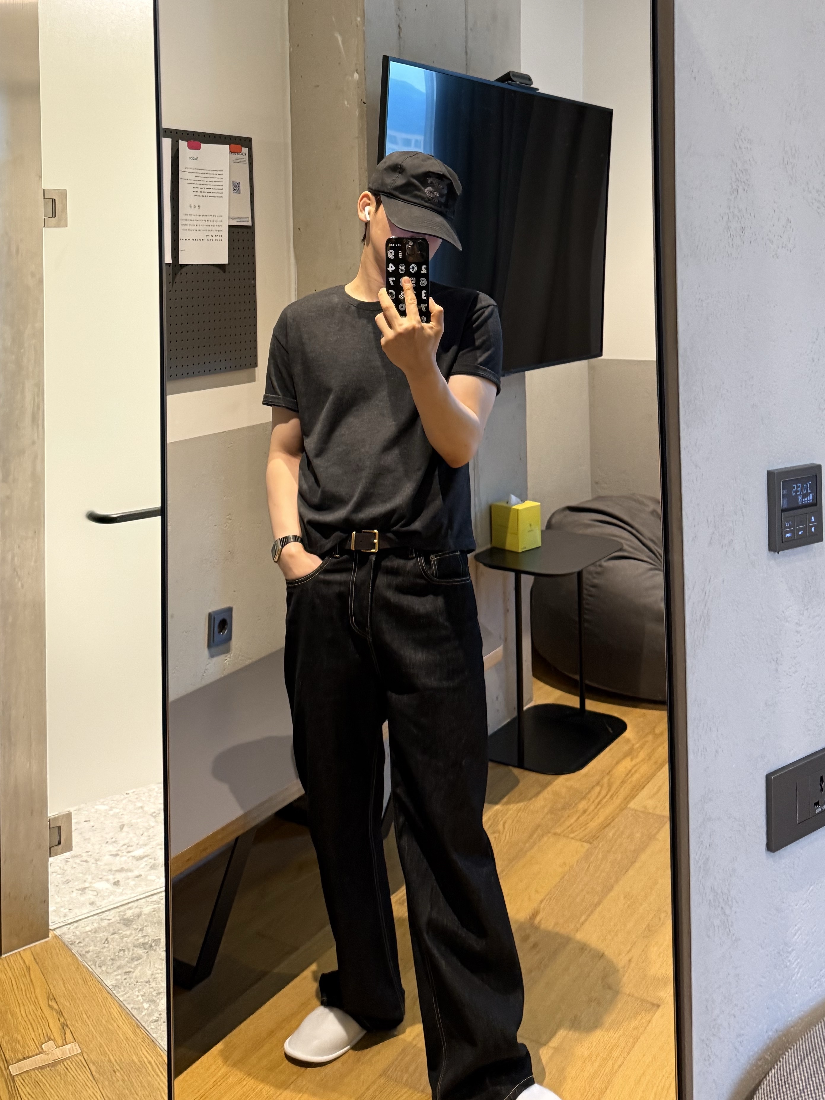 Sunday Ceremony Sy Logo 5 Panel Cotton Cap - Black, Casio AQ-800ECGG-3A 착용 스타일 - 1