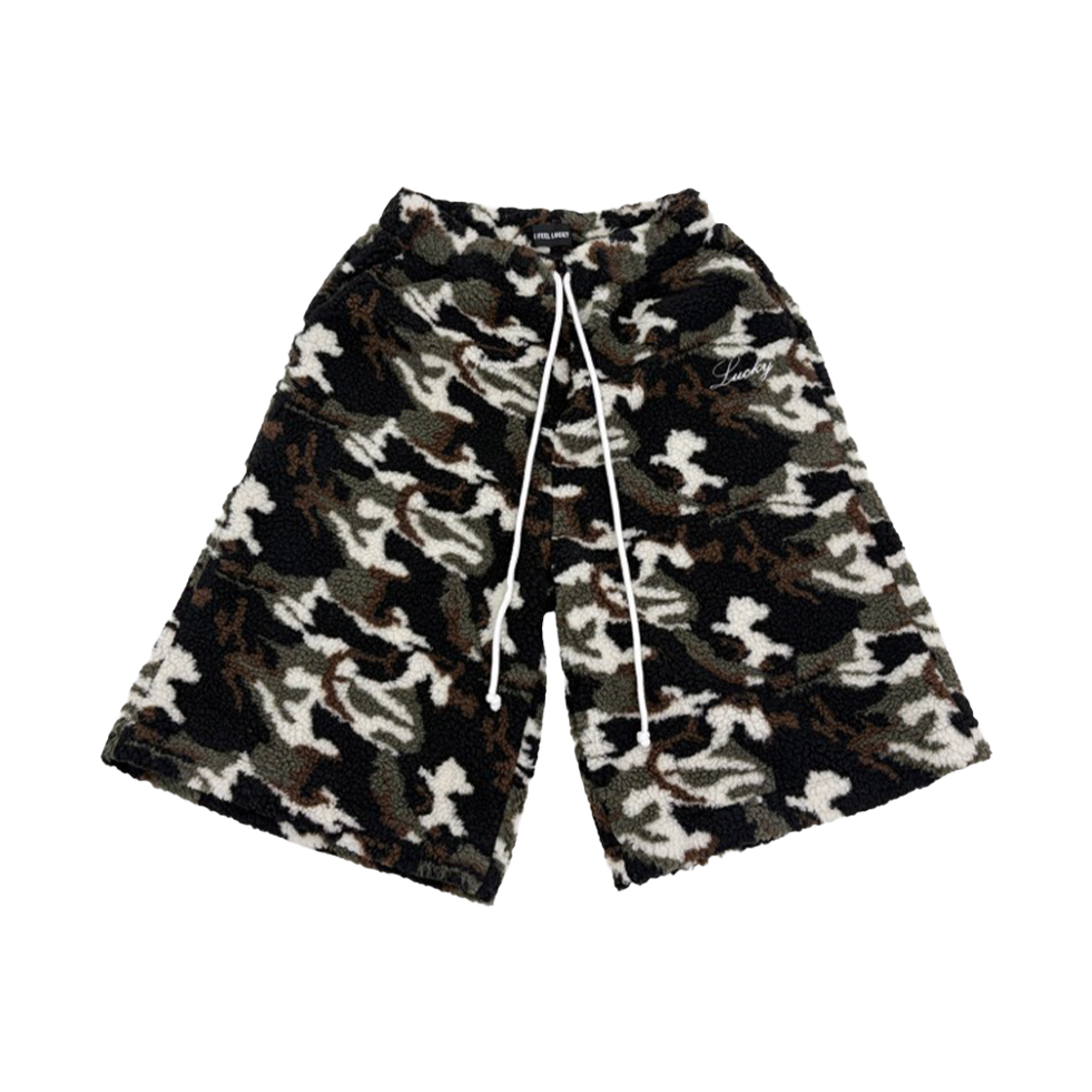 a25 I FEEL LUCKY Fleece Shorts Camo