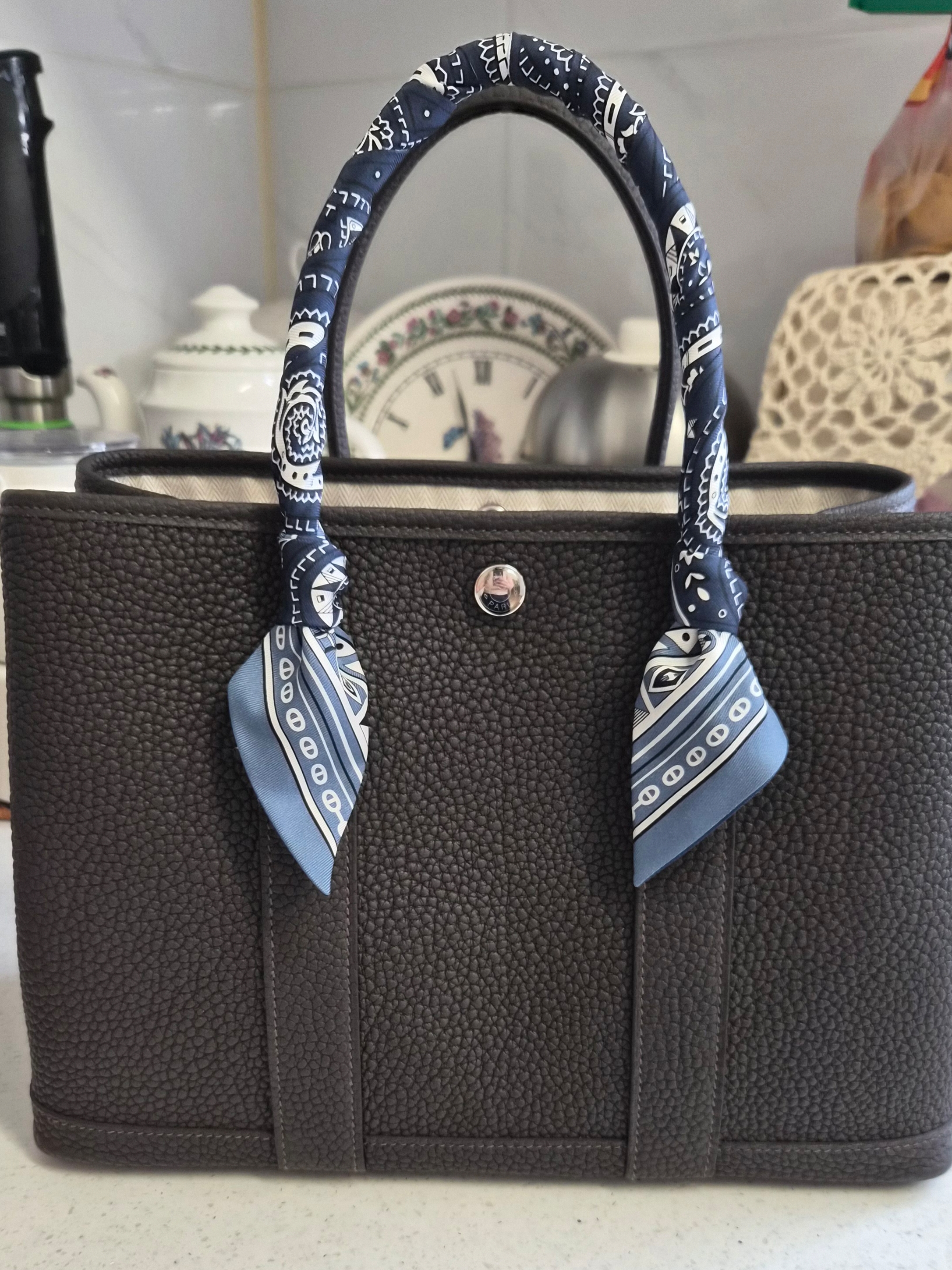 Hermes Garden Party 30 Bag Negonda & Palladium Bai Brun 착용 스타일