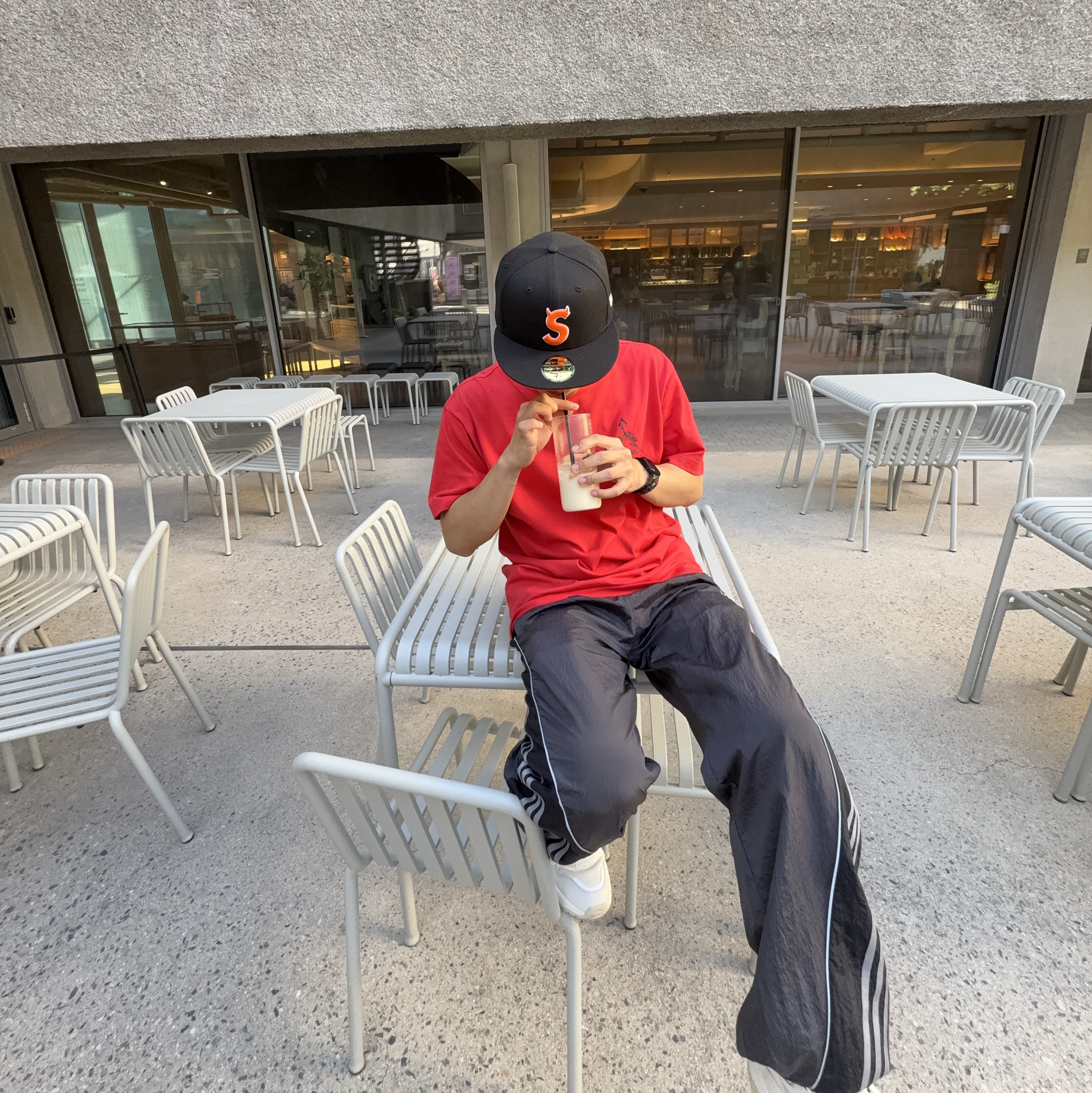 Adidas Adilenium 5.0 Track Pants Black - KR Sizing, Palace Grand Master T-Shirt Truest Red - 25FW 착용 스타일 - 3