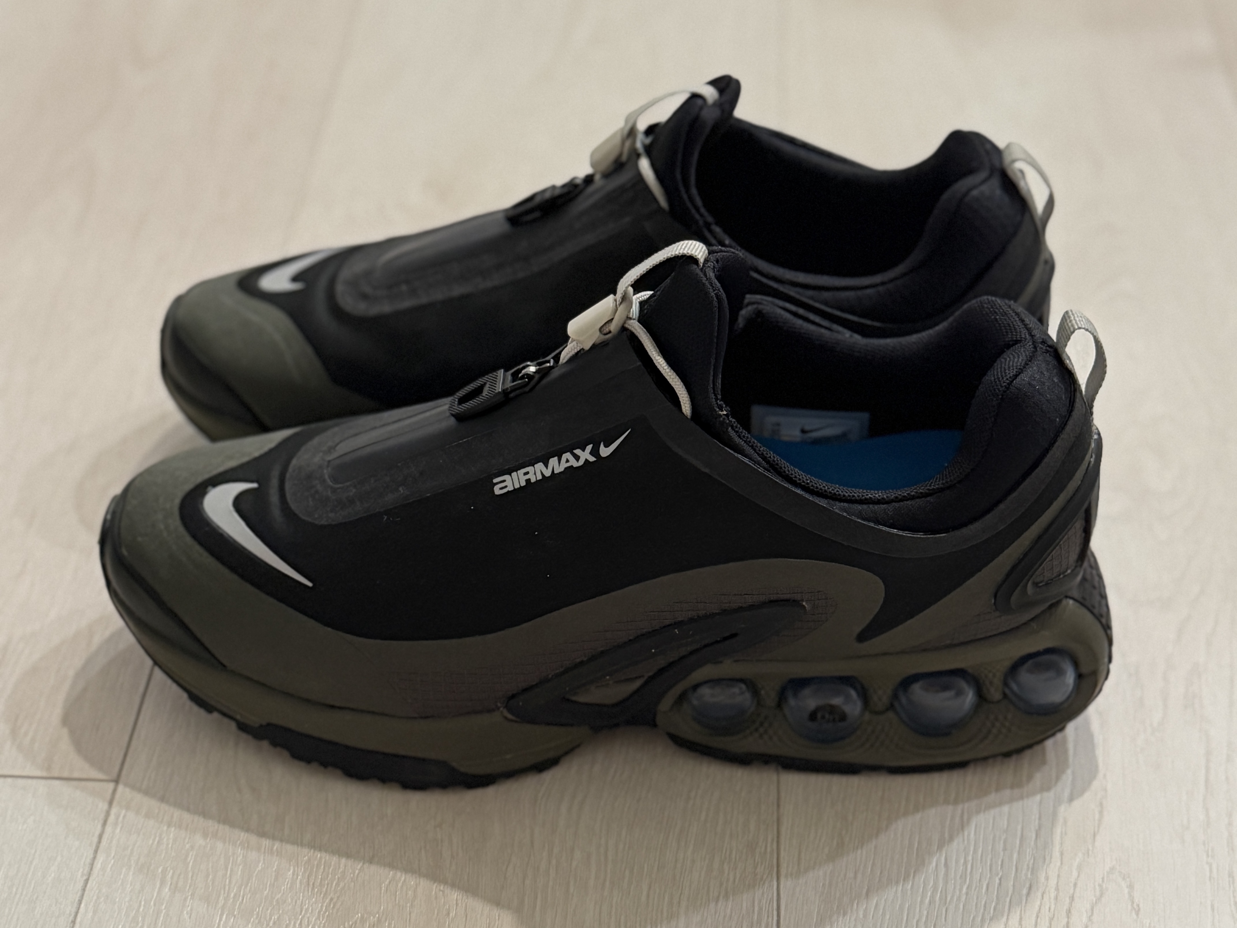 Nike Air Max Dn Roam Black Cargo Khaki 착용 스타일