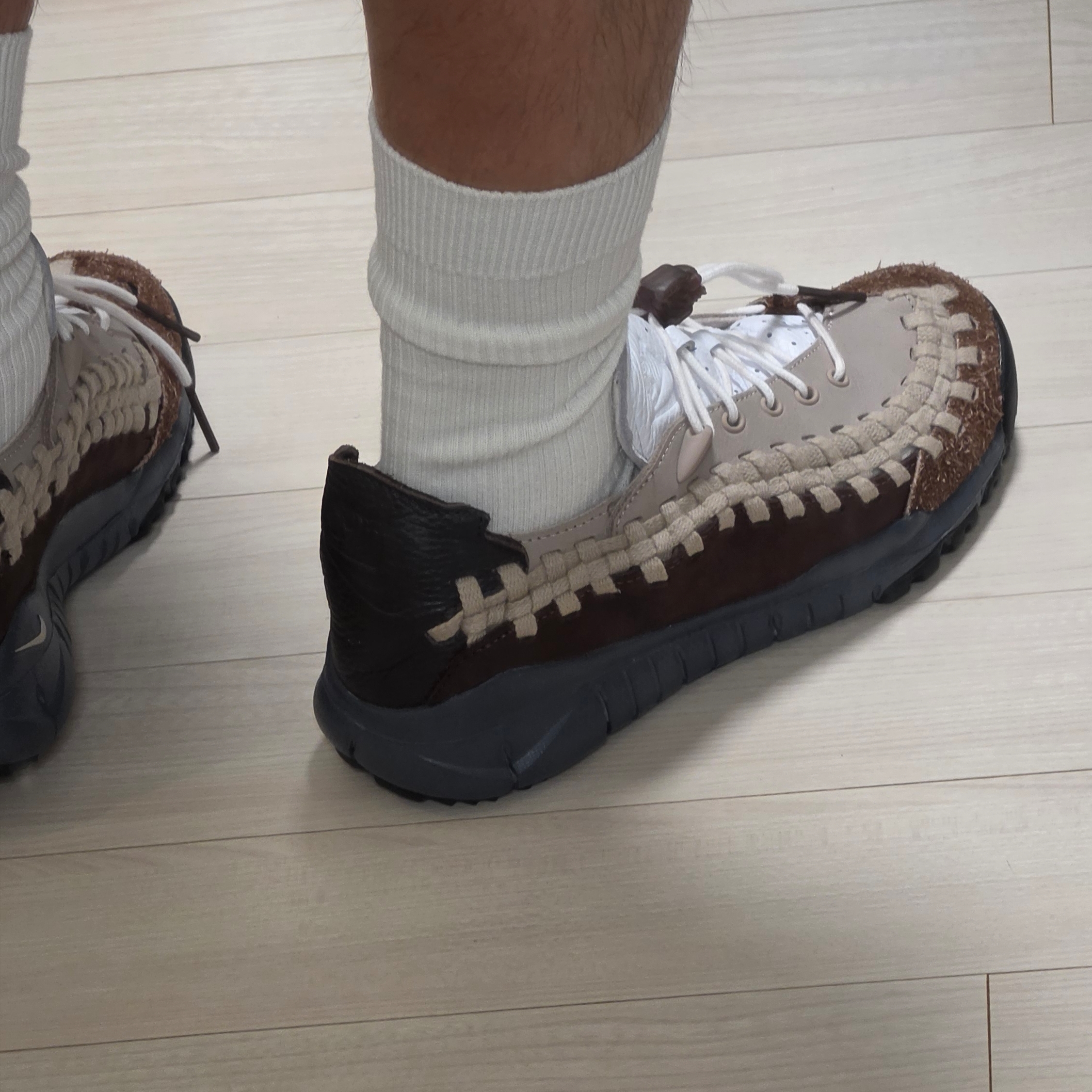 Nike x Soulgoods Homescape Woven Dark Field Brown and Medium Orewood Brown 착용 스타일 - 3