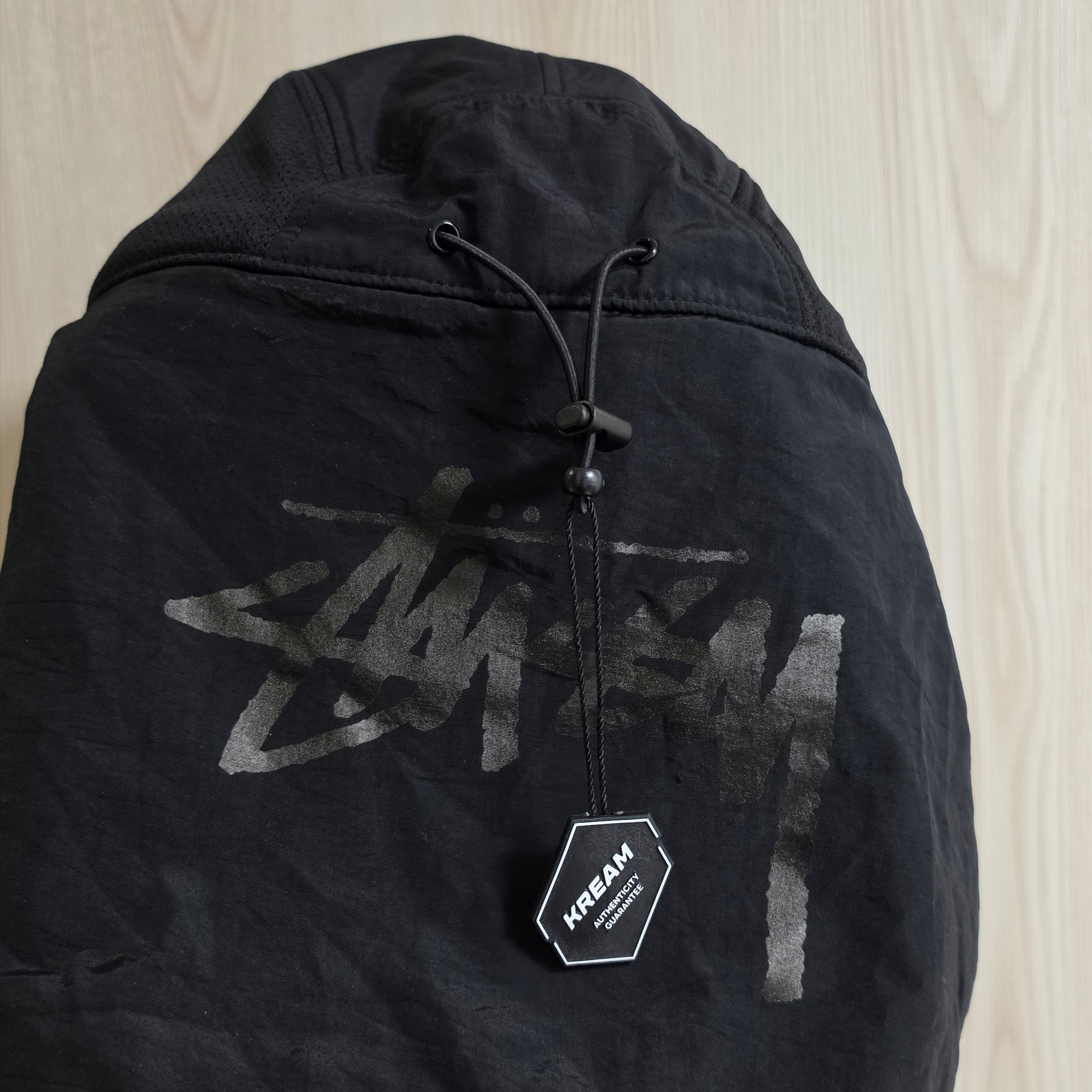 Stussy Foldable Shade Hat Black 착용 스타일 - 2