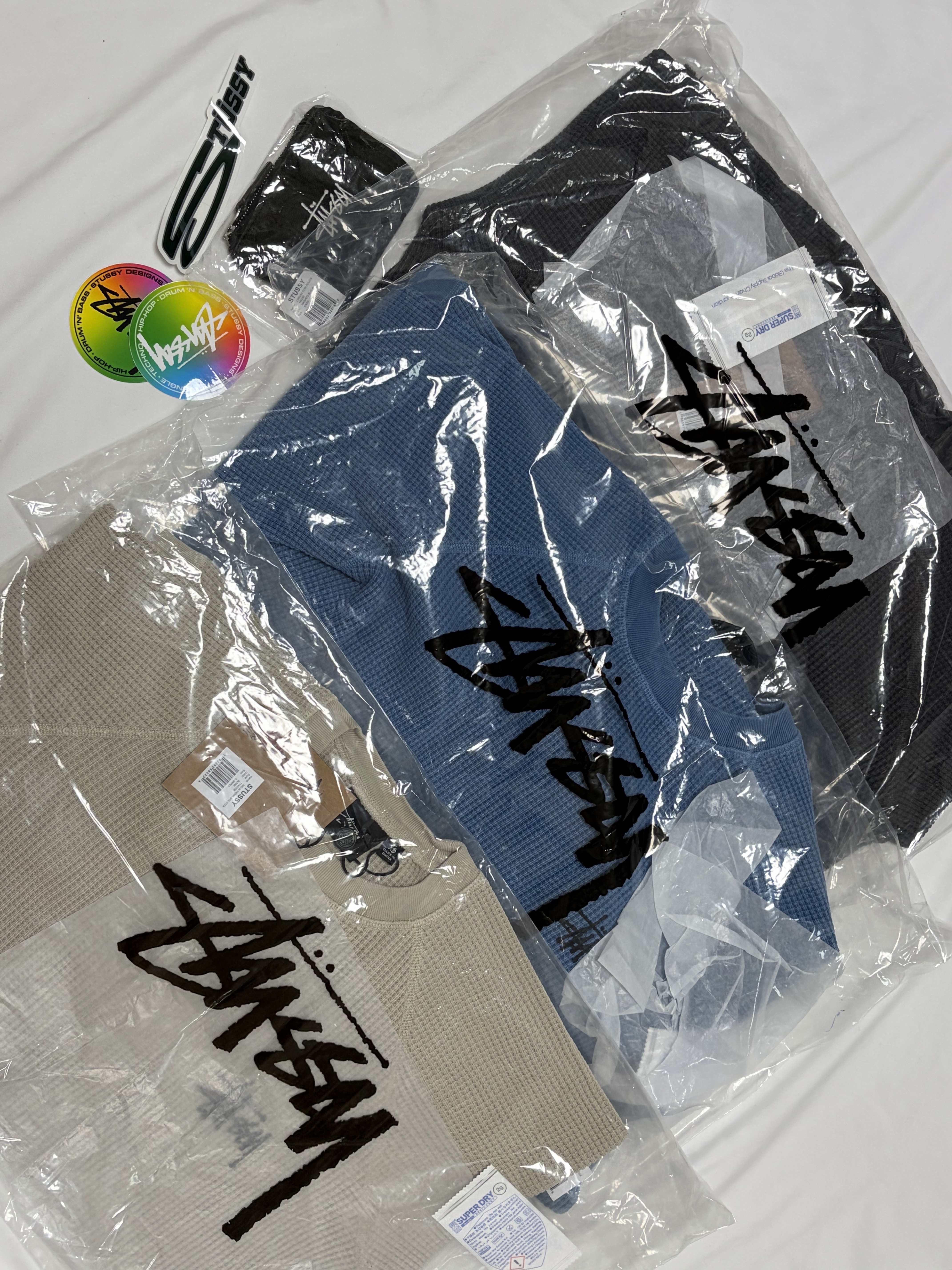 Stussy Raglan Thermal LS Crew Bone, Stussy Raglan Thermal LS Crew Dust Blue 착용 스타일