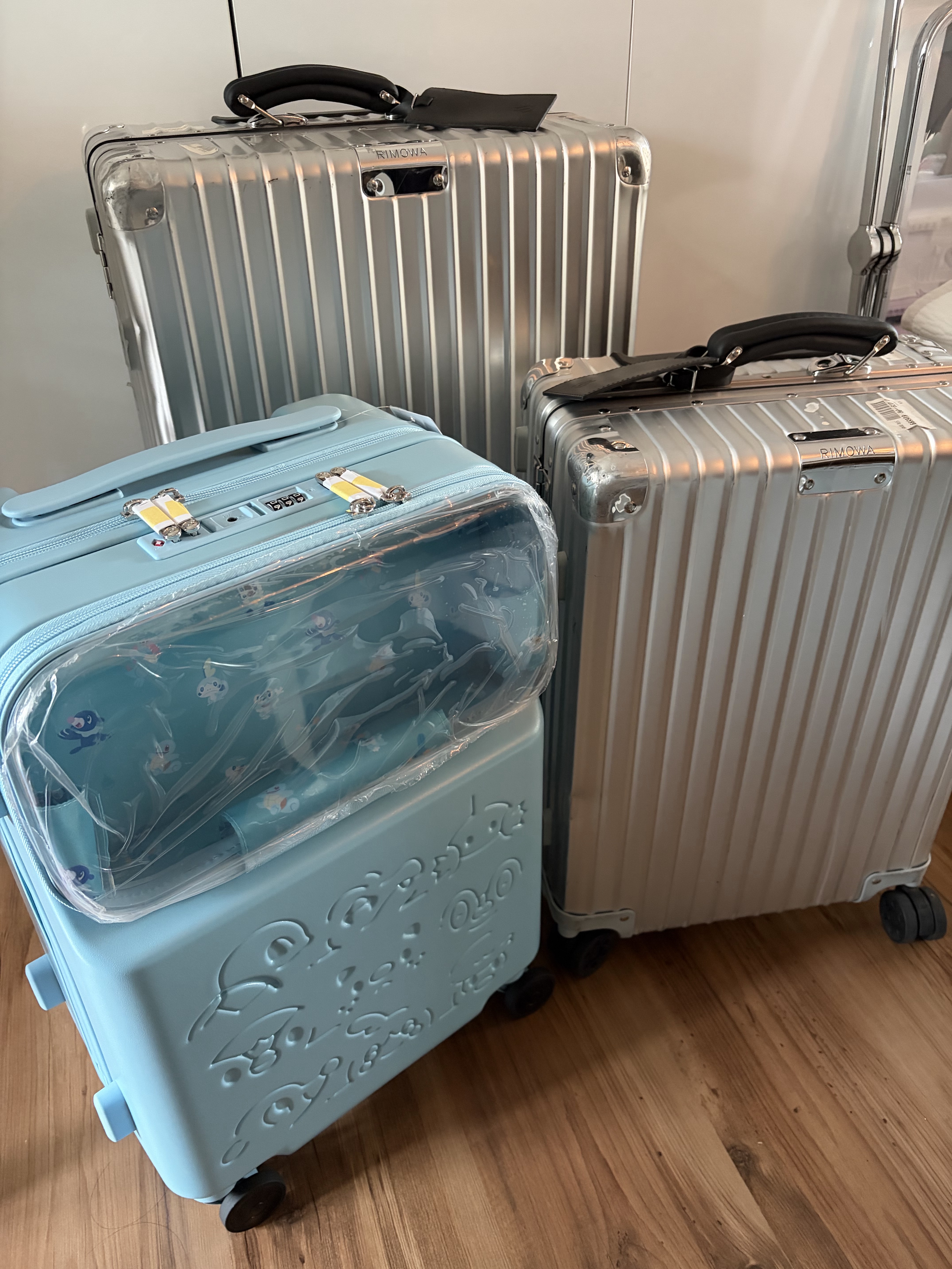 Pokemon Center Front Opening Carry-On Suitcase Water Type Pokemon 착용 스타일 - 1