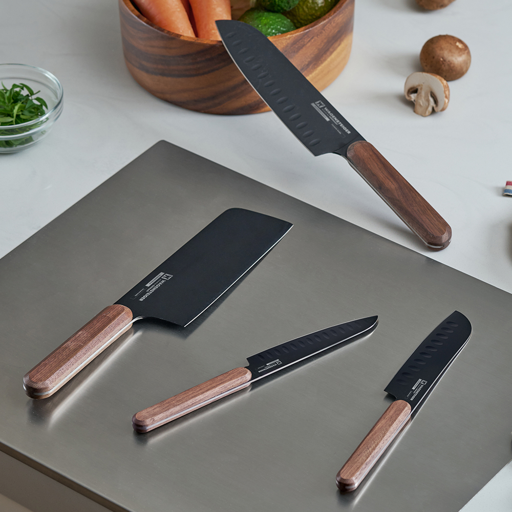 바겐슈타이거 우드 핸들 스텐 세라믹 코팅 슈바츠발트 나이프 7인치 산도쿠(Wagensteiger Schwarzwald Stainless Steel Ceramic Coated Santoku Knife with Wood Handle (7-Inch)) - 2