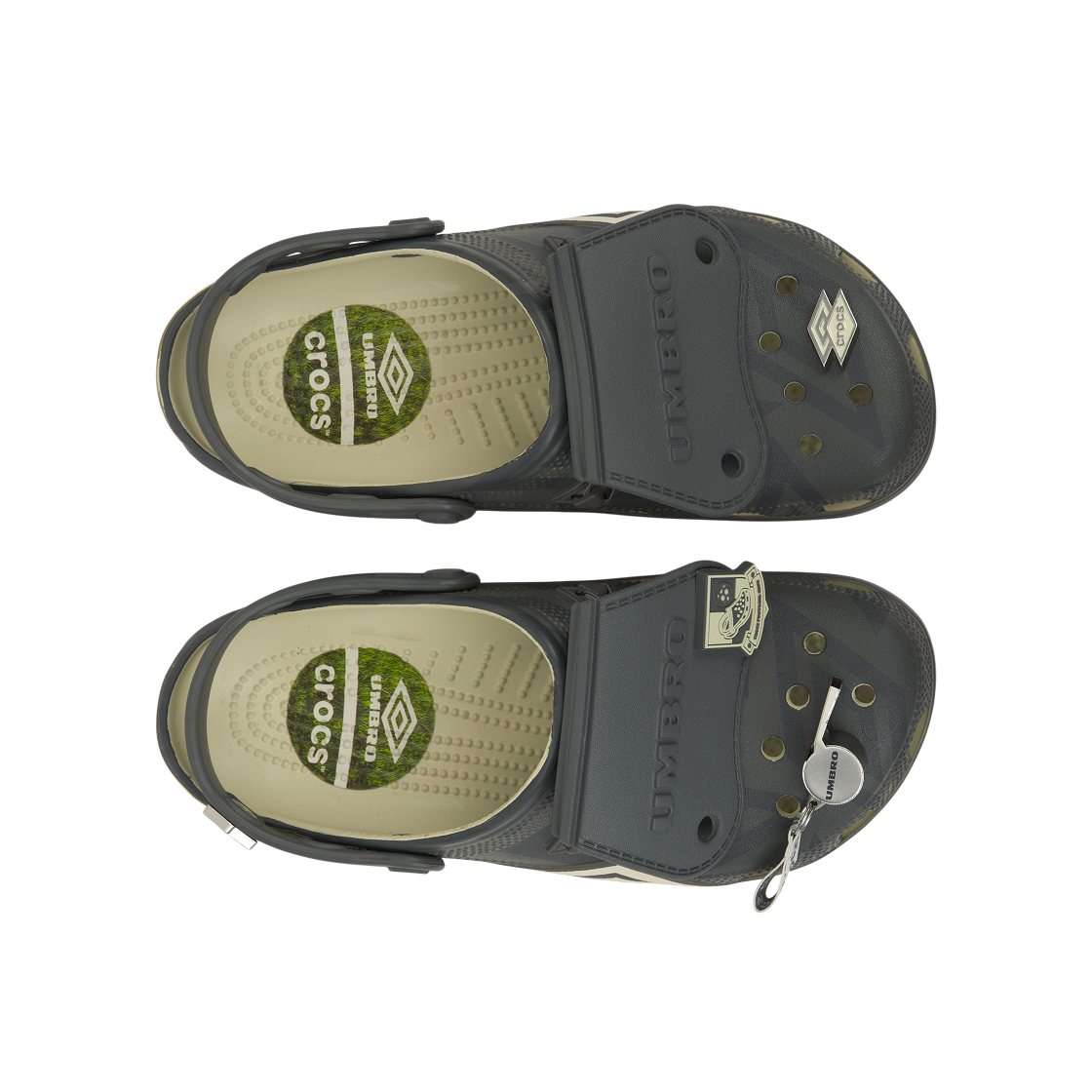 크록스 x 엄브로 클래식 클로그 본 슬레이트 그레이(Crocs x Umbro Classic Clog Bone Slate Grey) - 5