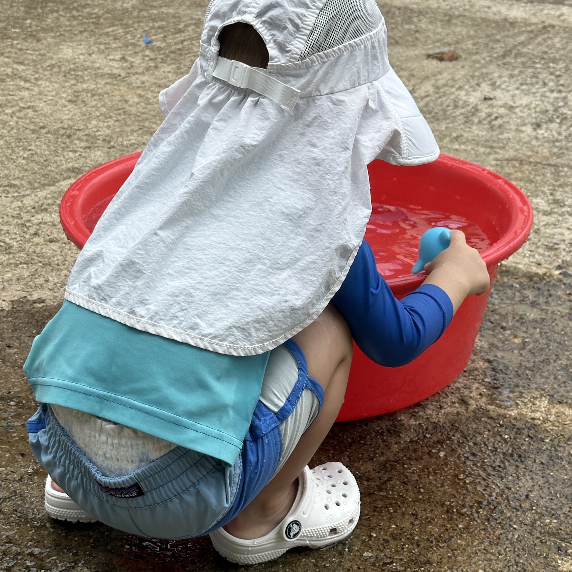 (Kids) Crocs Classic Clog White 착용 스타일 - 4