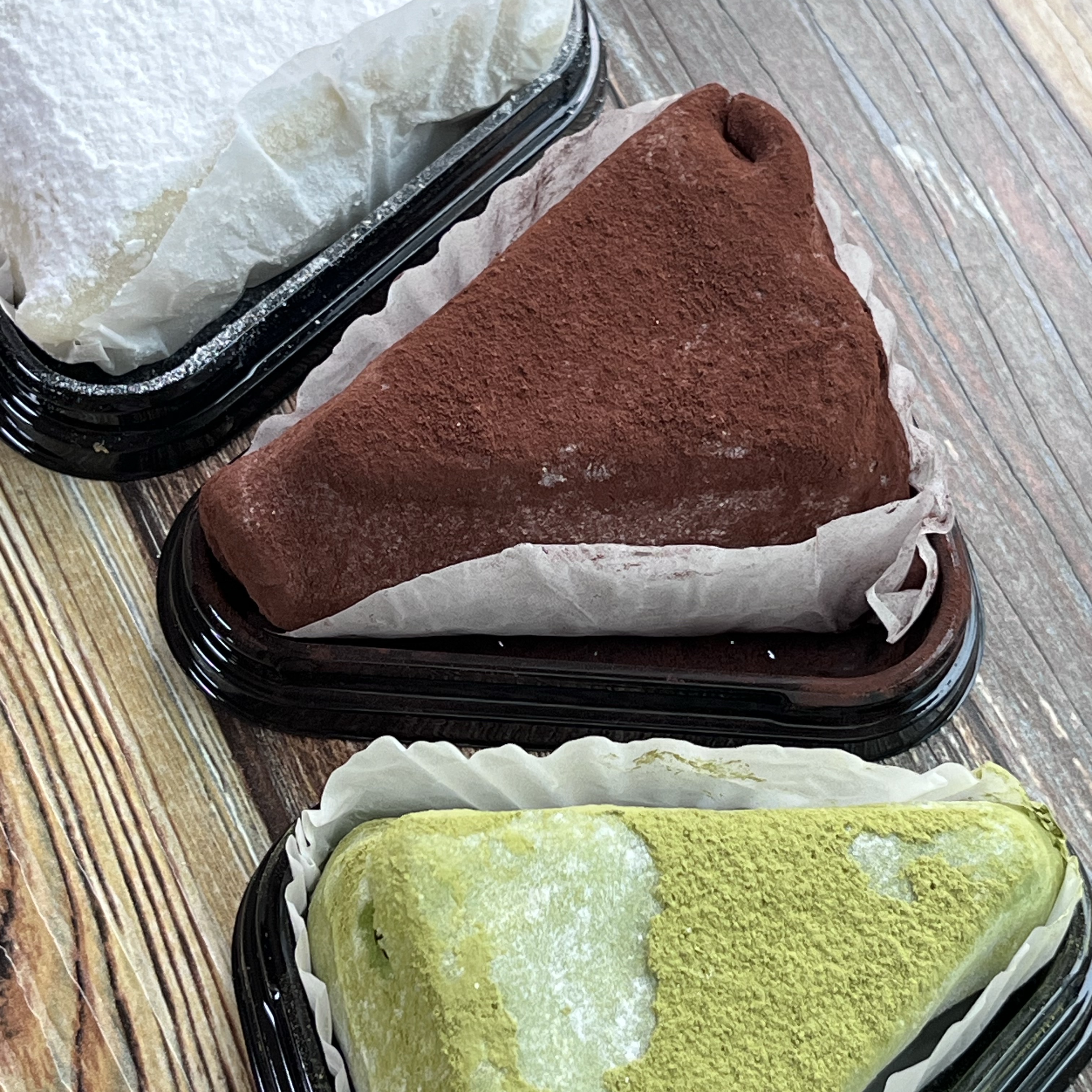 [KREAM 단독] What A Bread Mochi Cheesecake 착용 스타일 - 3