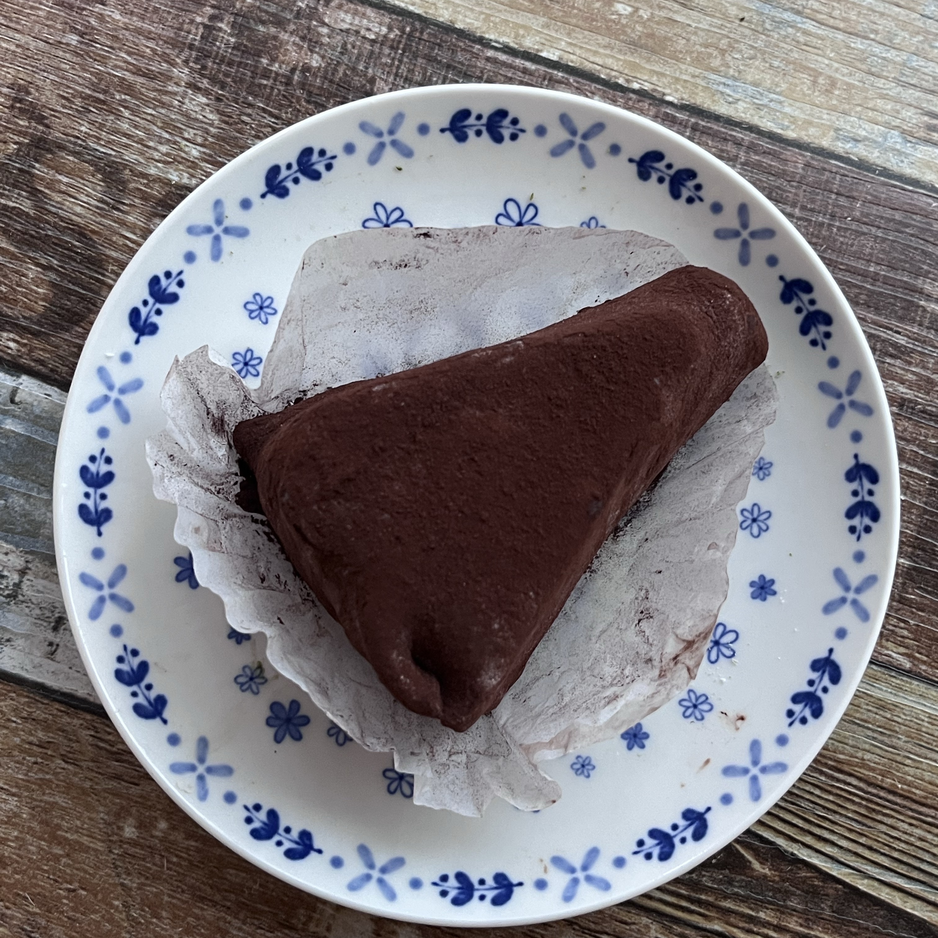 [KREAM 단독] What A Bread Mochi Cheesecake 착용 스타일 - 8