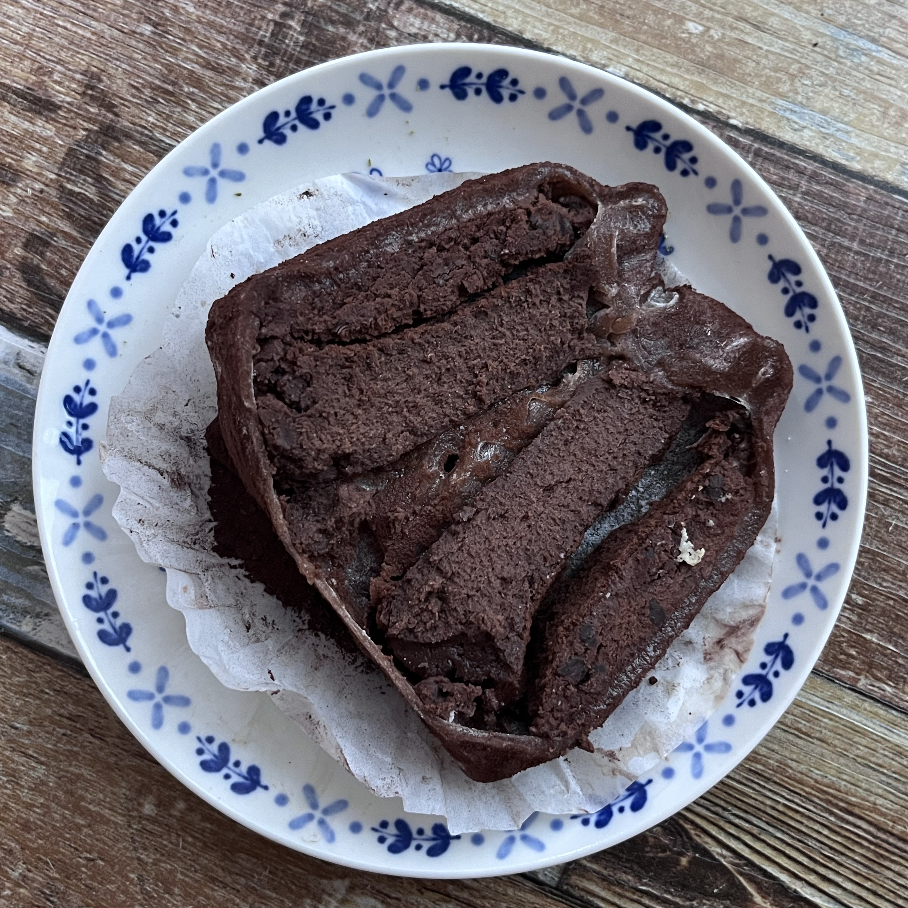 [KREAM 단독] What A Bread Mochi Cheesecake 착용 스타일 - 9