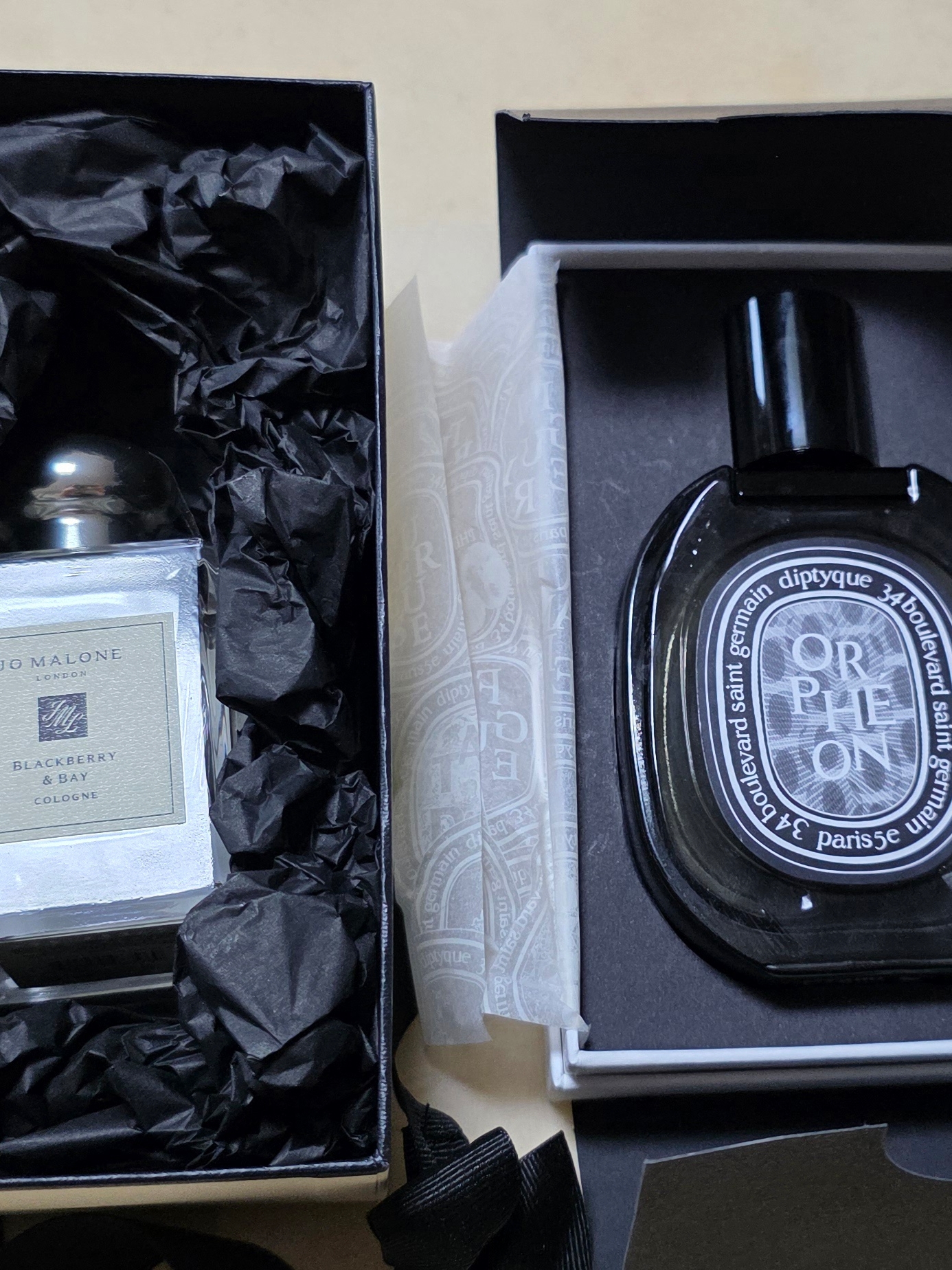 Jo Malone Blackberry & Bay Cologne 50ml, Diptyque Orpheon Eau De Parfum 75ml 착용 스타일 - 3