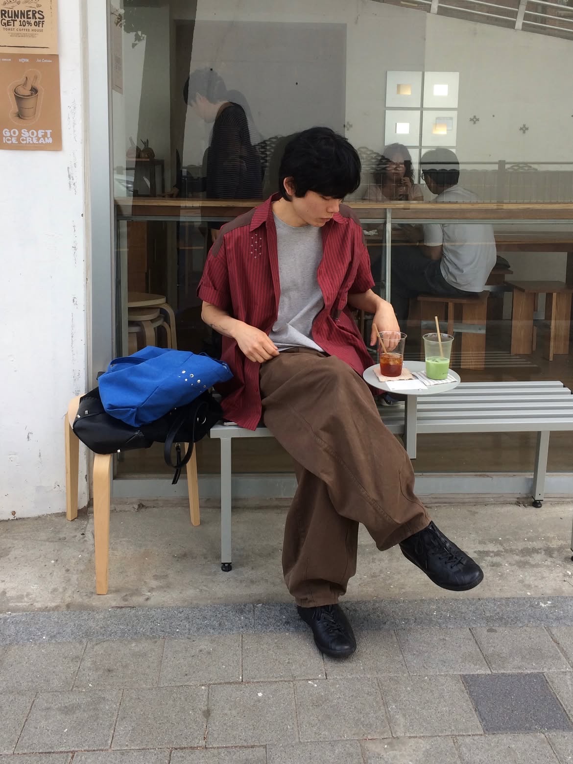 MAINBOOTH Patchwork Roll-up Shirt Red 착용 스타일 - 1