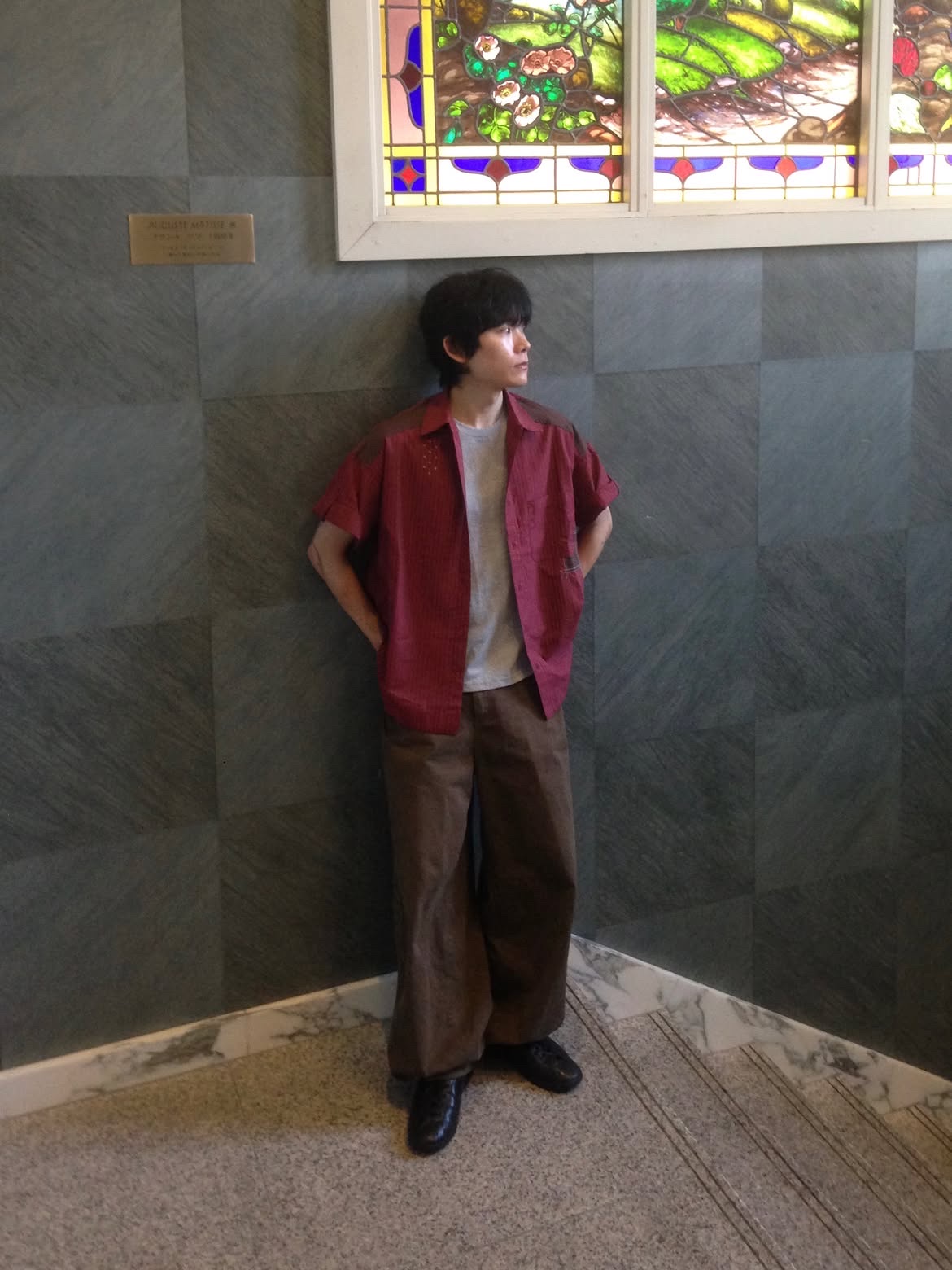 MAINBOOTH Patchwork Roll-up Shirt Red 착용 스타일 - 5