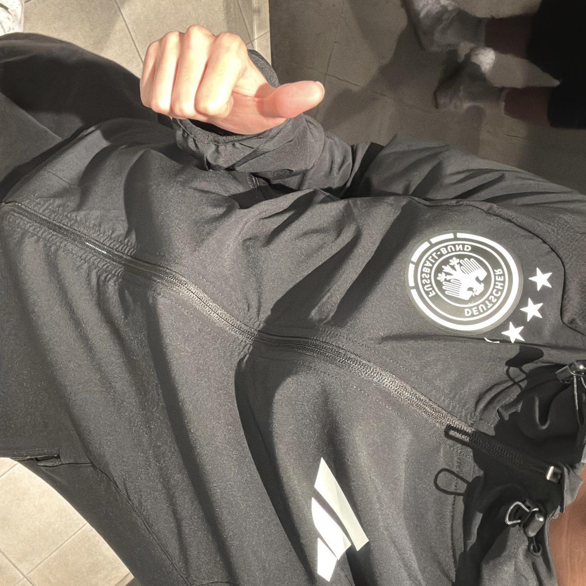 Adidas Germany Tiro Travel Full-Zip Windbreaker Black - KR Sizing (Non Marking Ver.) 착용 스타일