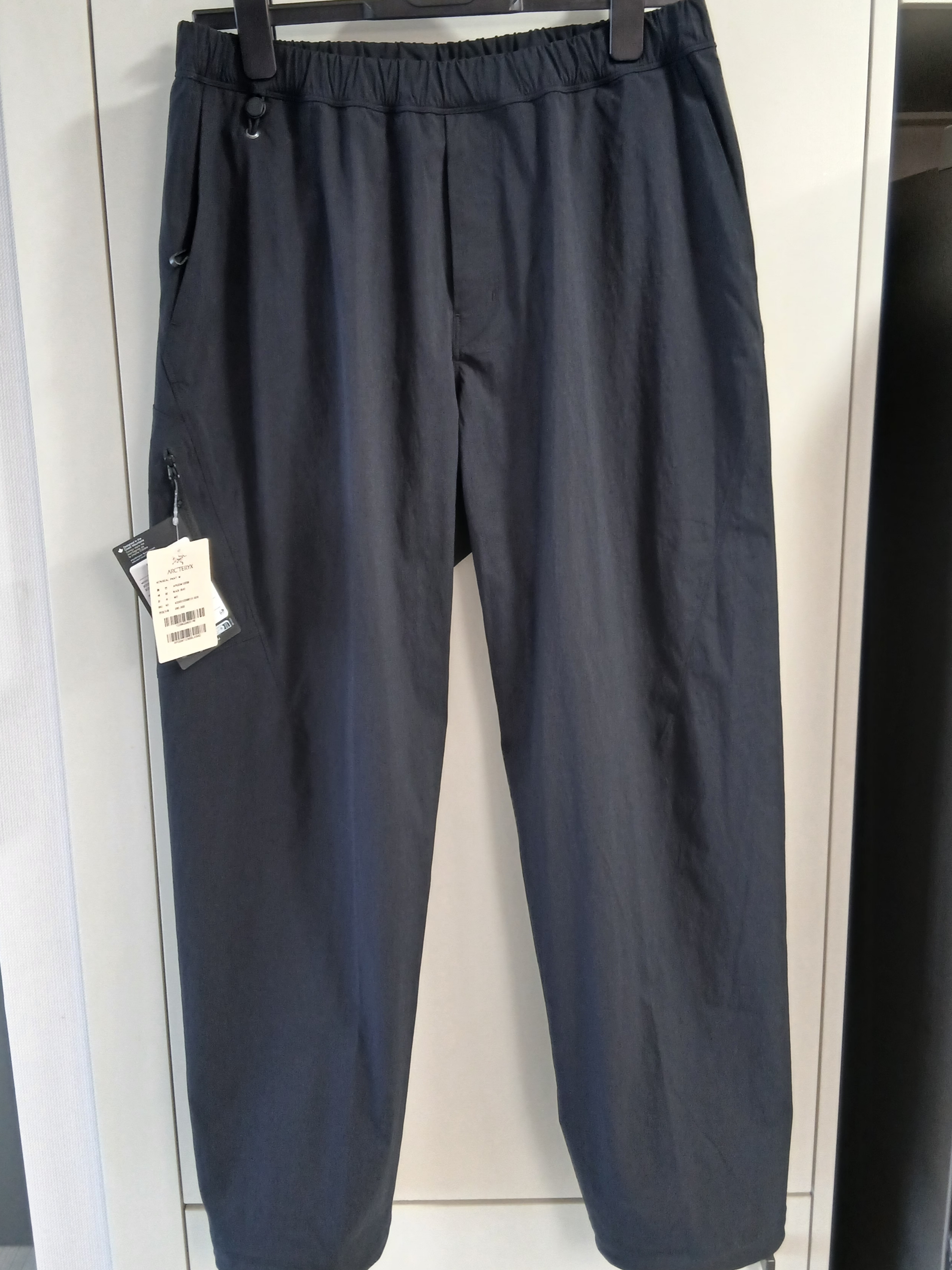 Arc'teryx Konseal Pants Black 착용 스타일 - 10