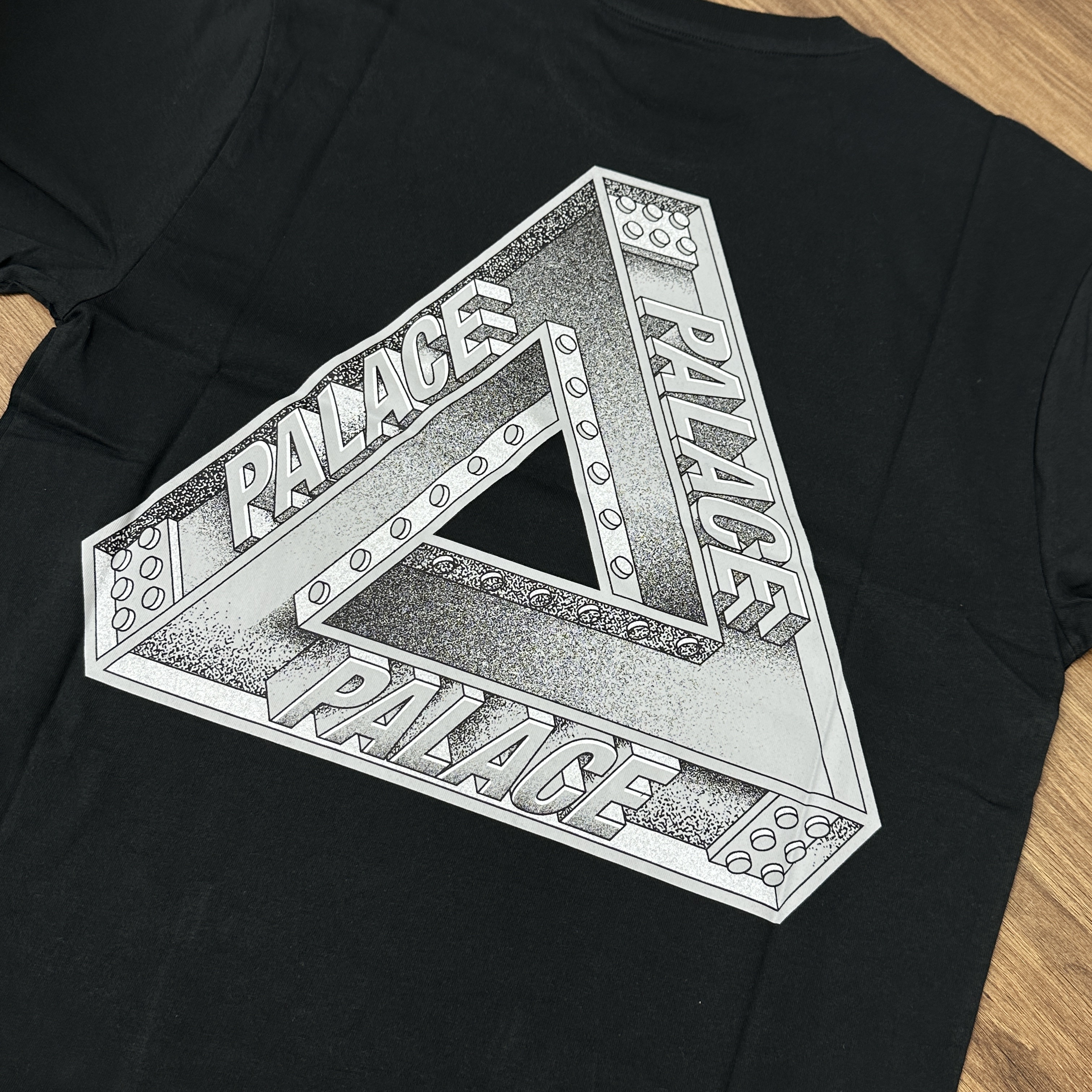 Palace Tri Girders T-Shirt Black - 26SS, Palace Tri Girders T-Shirt Navy - 26SS 착용 스타일 - 3