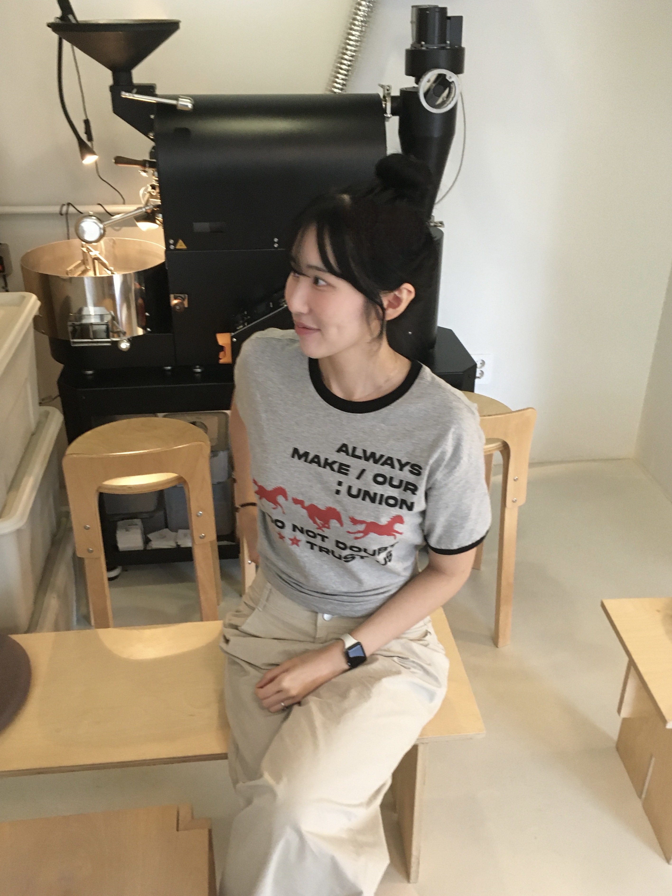 AMOU Runing Horse Ringer T-Shirts Gray, Jansport Half Pint Mini Backpack Black 착용 스타일 - 1