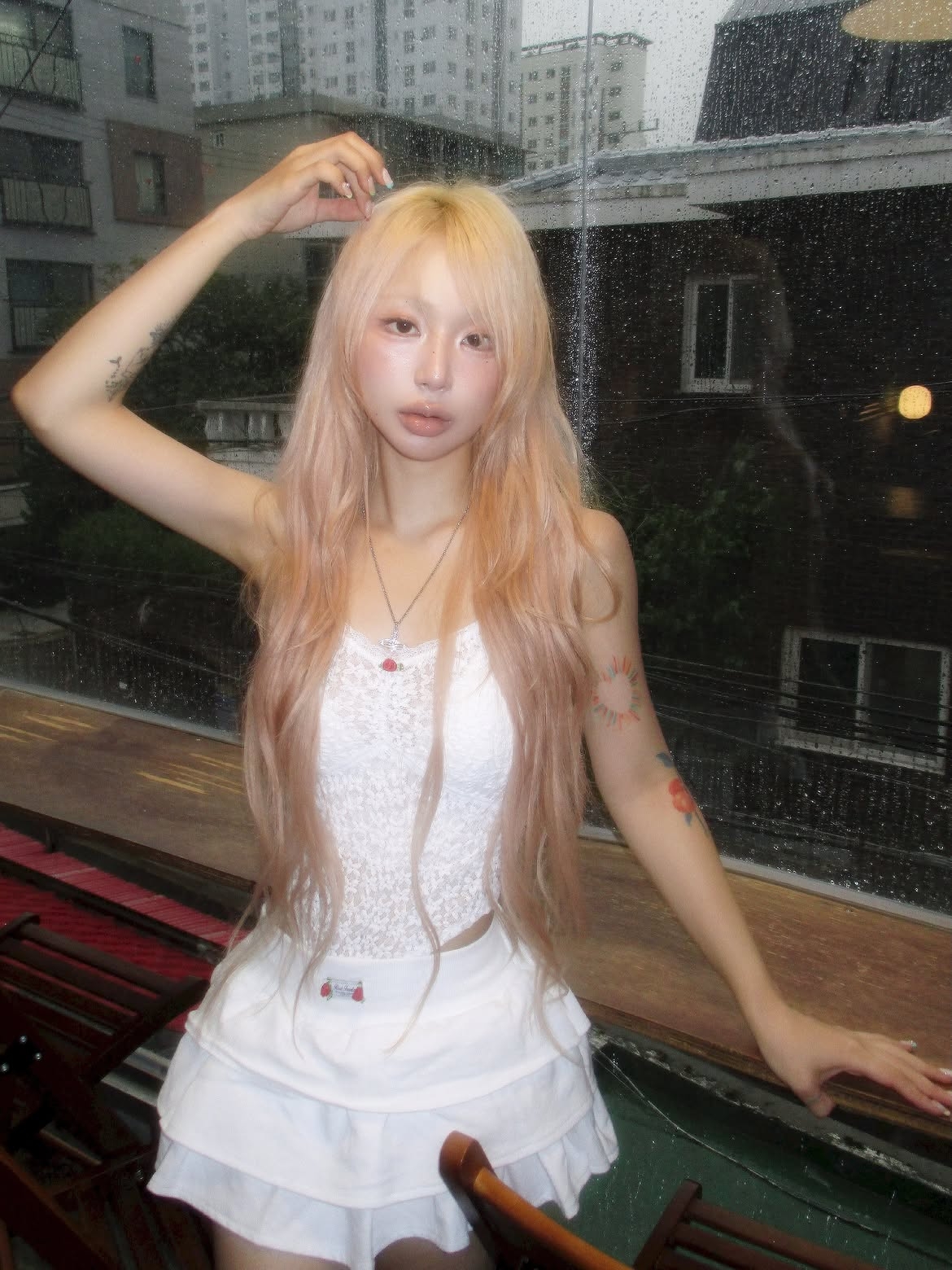Rosefrantz Rose Cancan Mini Skirt [White], Rosefrantz Lace Bodysuit Sleeveless [Ivory] 착용 스타일 - 4