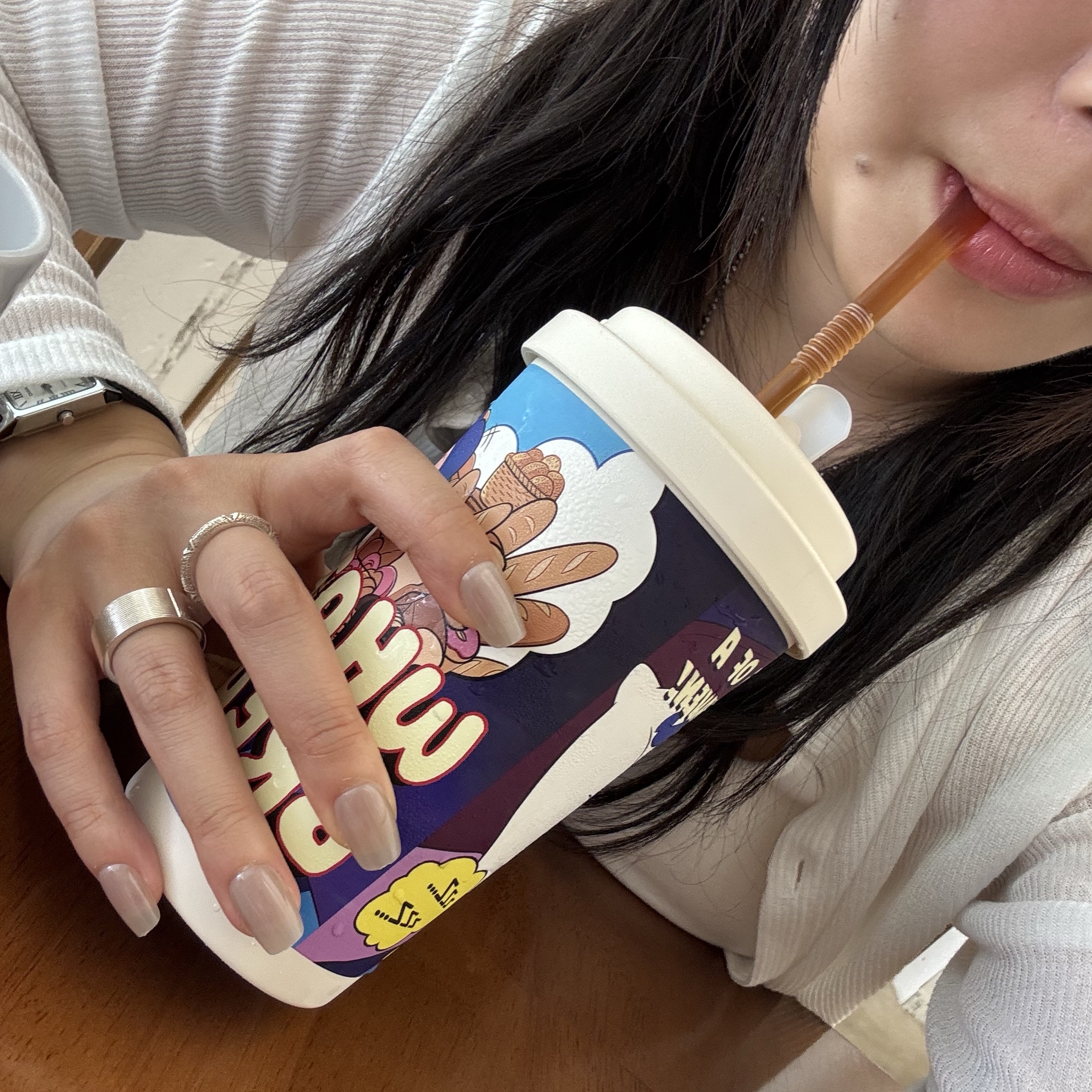 [KREAM 단독] What A Bread Daily Moments Tumbler 420ml, [KREAM 단독] What A Bread Mug White 350ml 착용 스타일 - 5